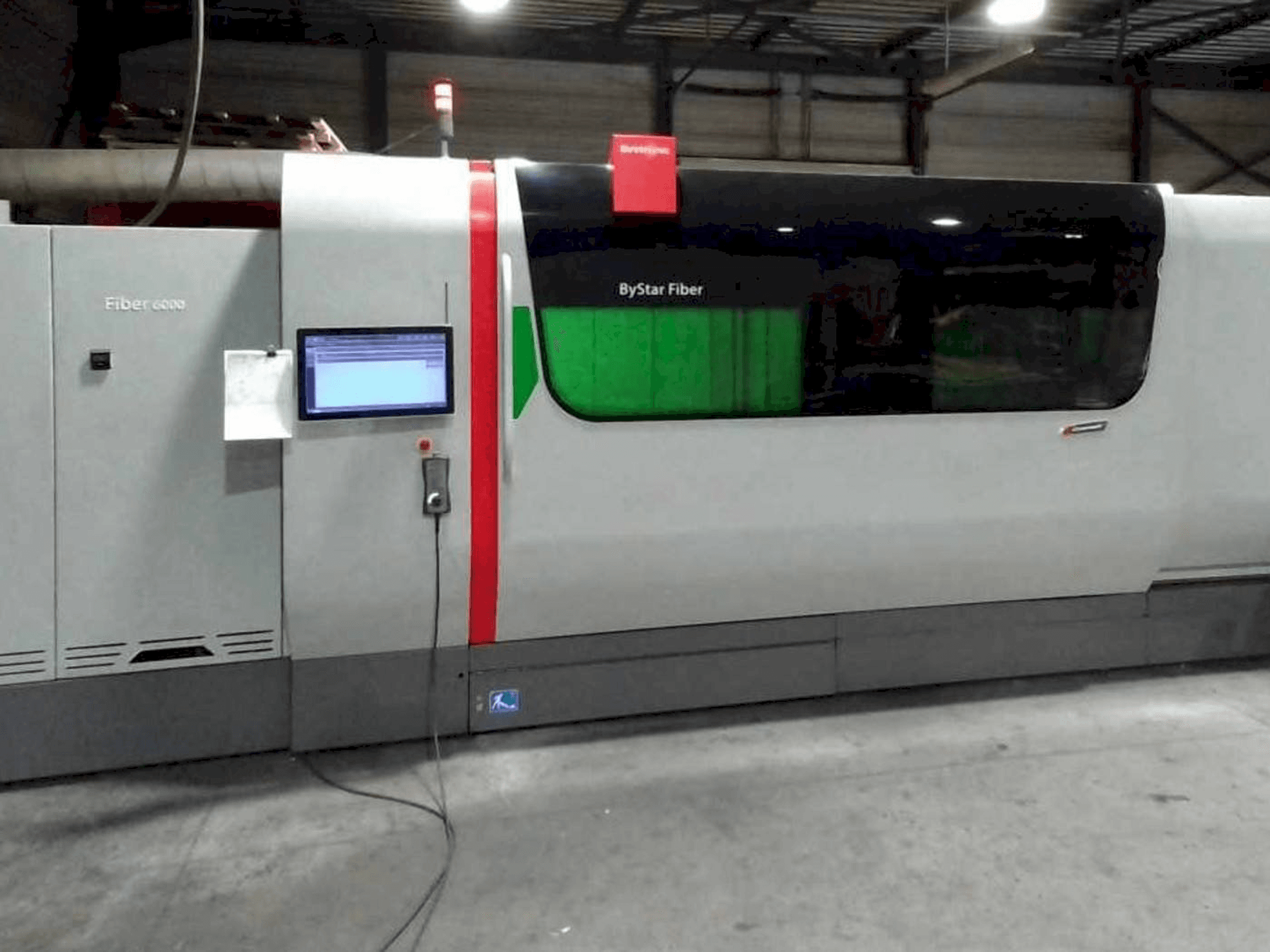 Mašīnas Bystronic Bystar 3015 6KW Fiber pretskats