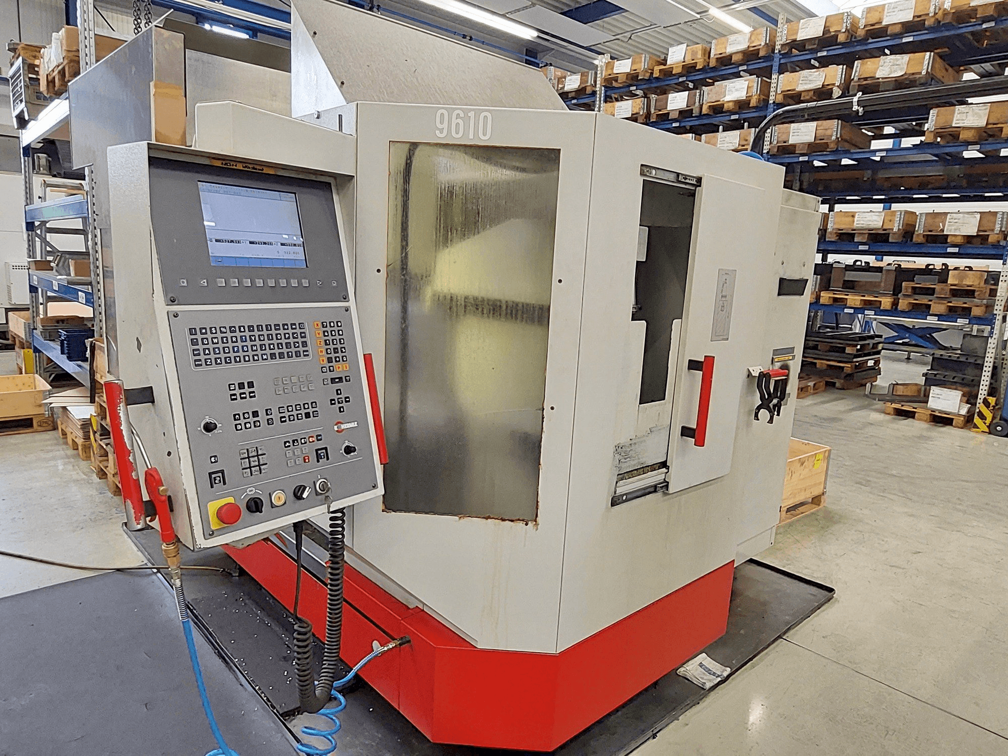 Mašīnas HERMLE U 630 T pretskats