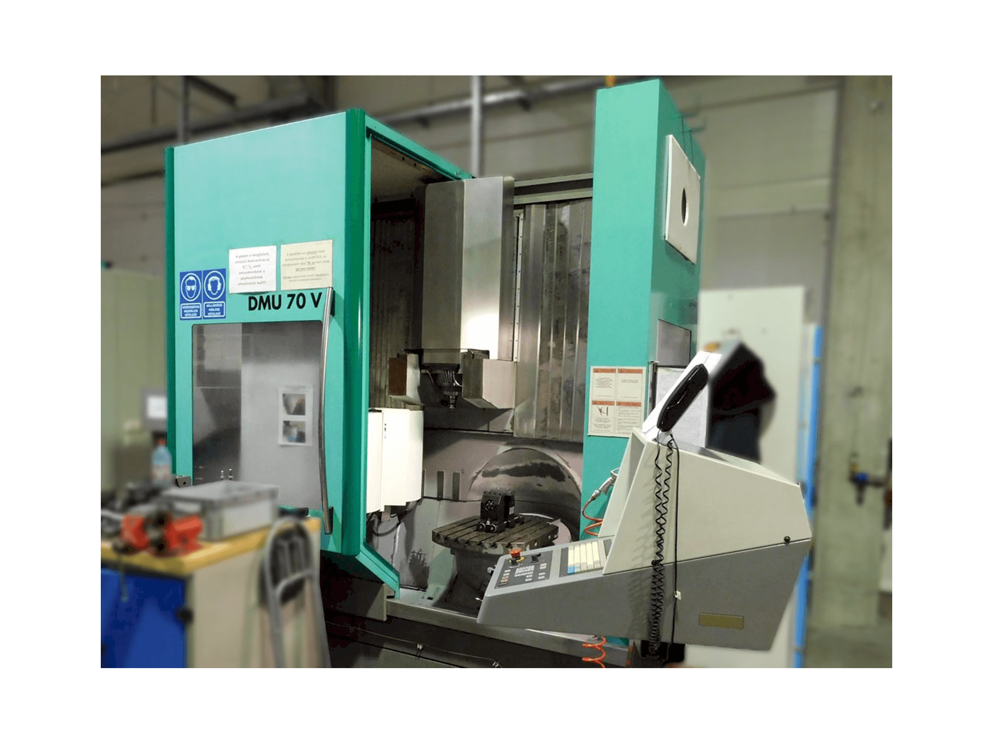 Mašīnas DMG DMU 70 V pretskats