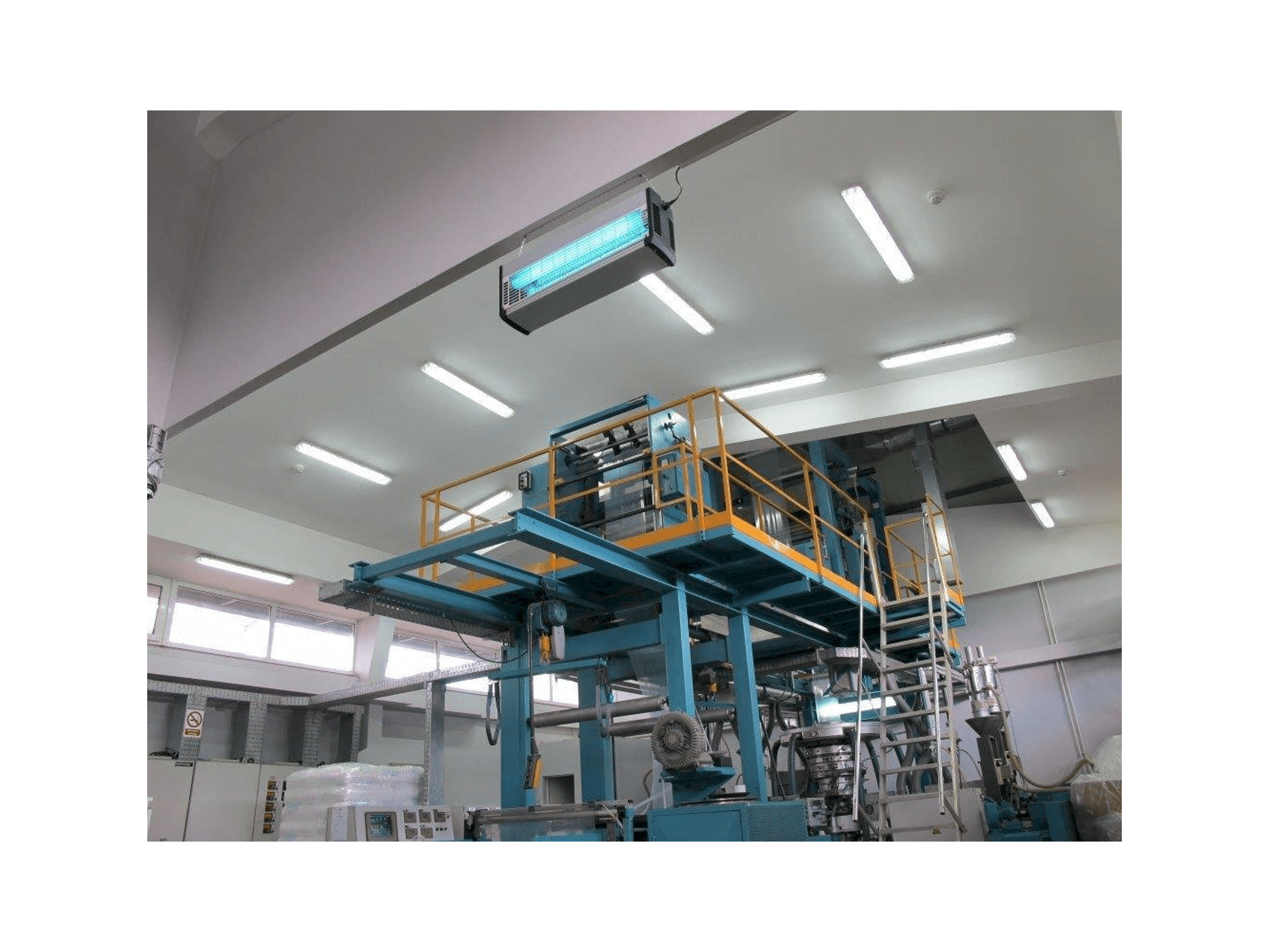 Mašīnas BARMAG BF 12/4.5 - 800 AK pretskats