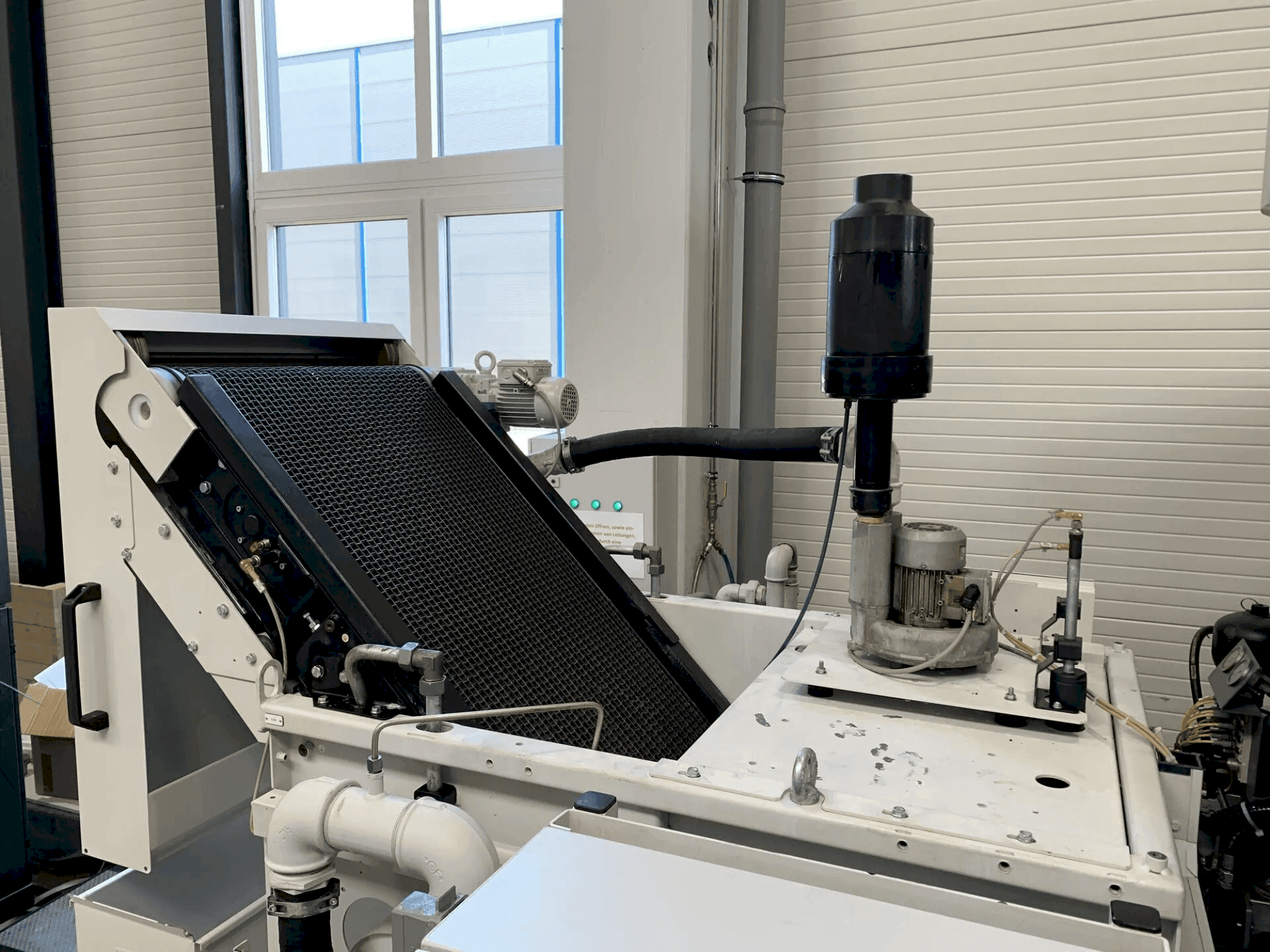 Mašīnas CHIRON FZ 15K S FA pretskats