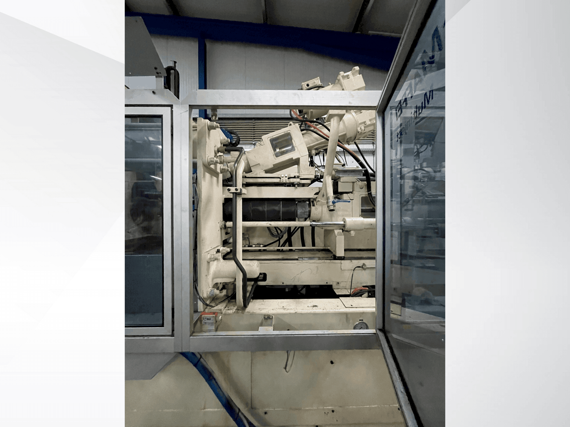 Mašīnas Krauss Maffei 300-1400-390-3-CZ pretskats