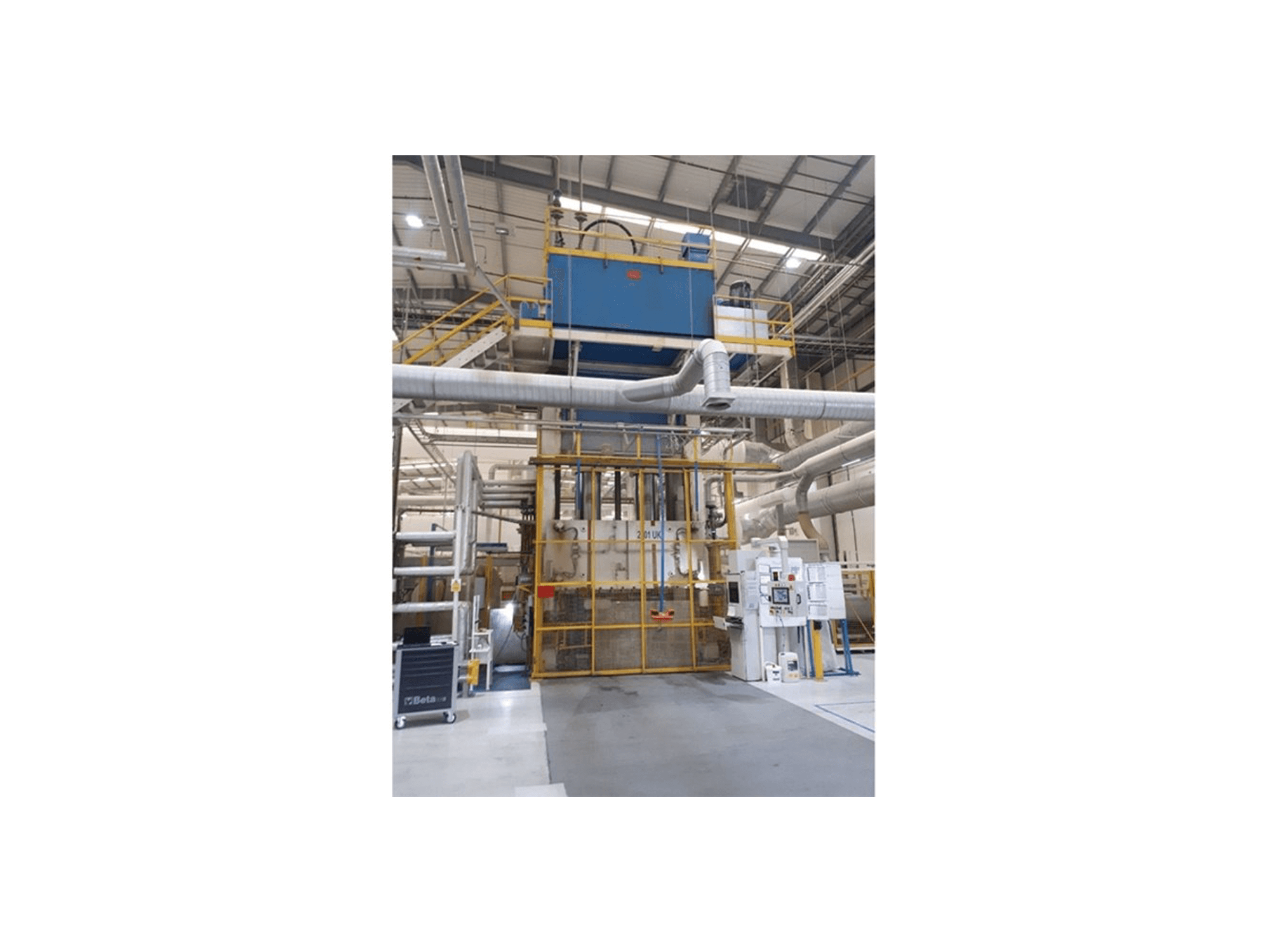 Mašīnas Pinette 2000 Ton pretskats