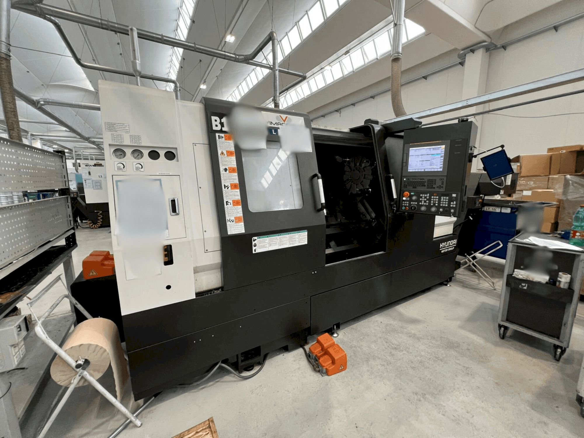 Mašīnas Hyundai Wia L400C pretskats