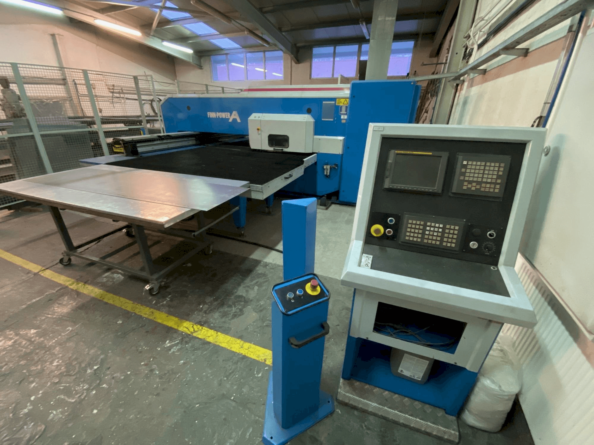 Mašīnas Finn-Power A 5 F pretskats