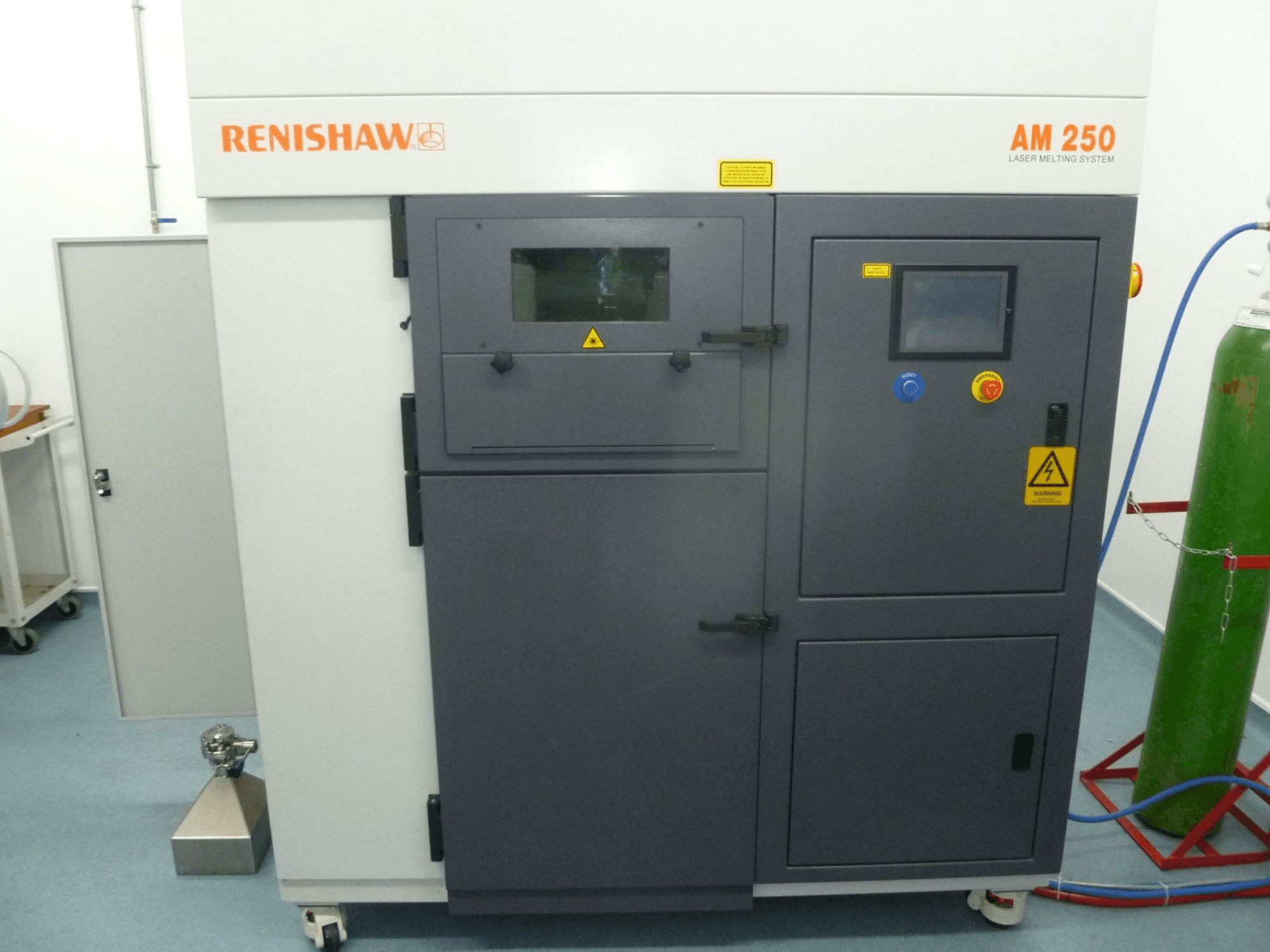 Mašīnas RENISHAW AM 250 pretskats