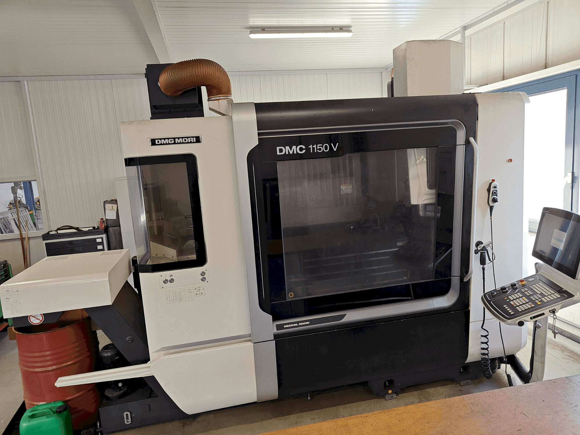 Mašīnas DMG MORI DMC 1150 V pretskats