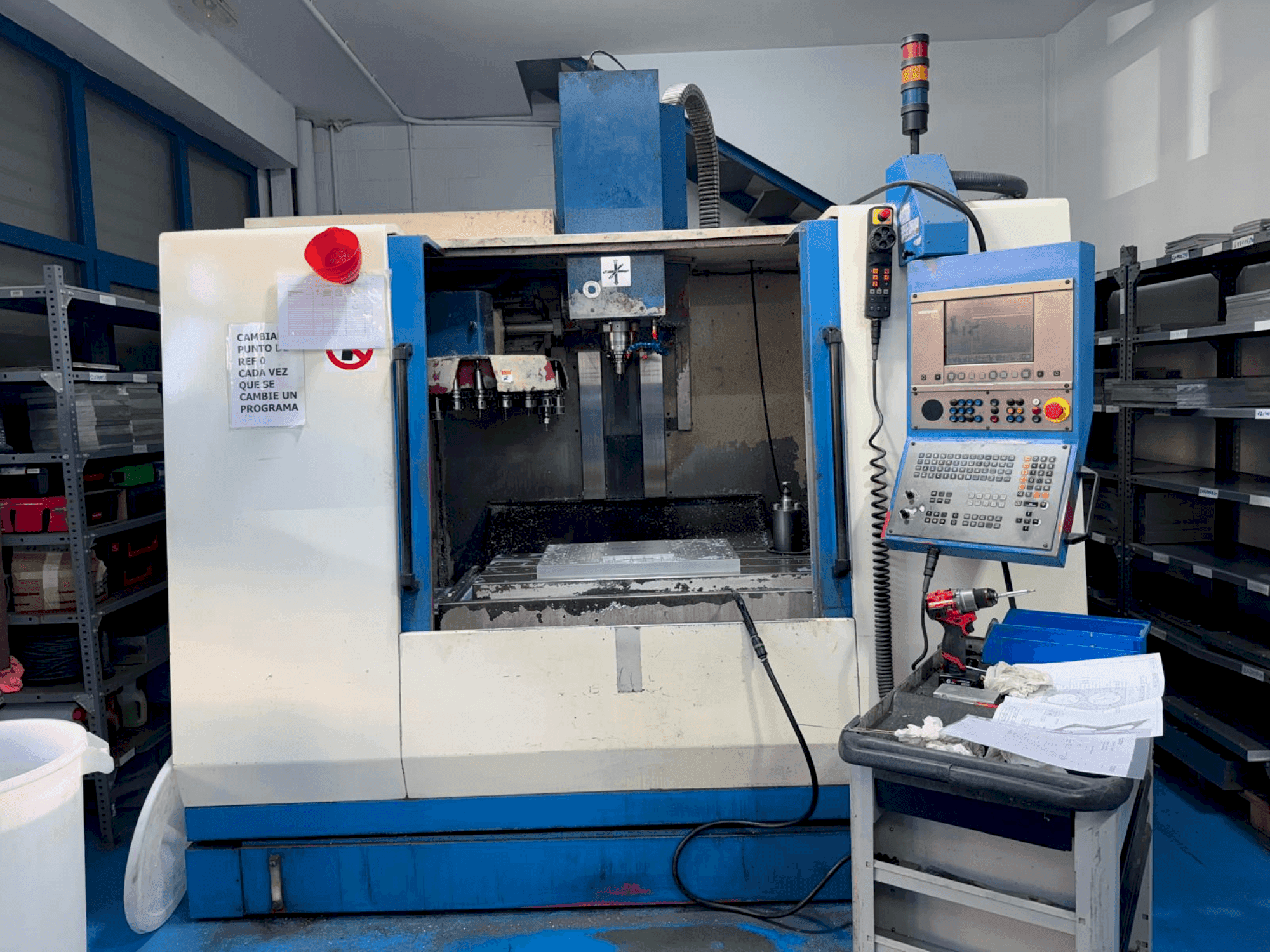 Mašīnas LAGUN GVC 1000 pretskats