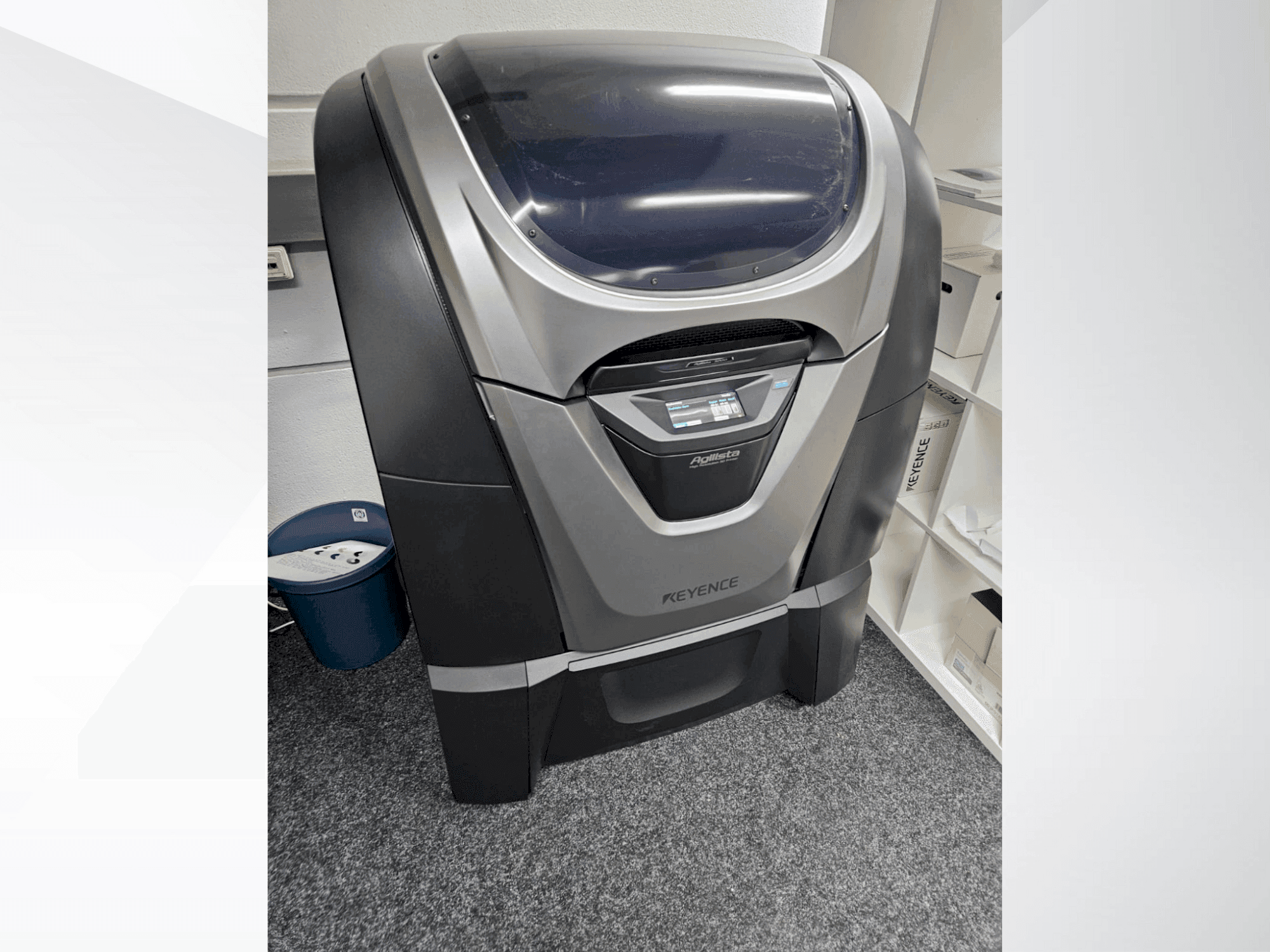 Mašīnas KEYENCE Agilista 3200 W pretskats