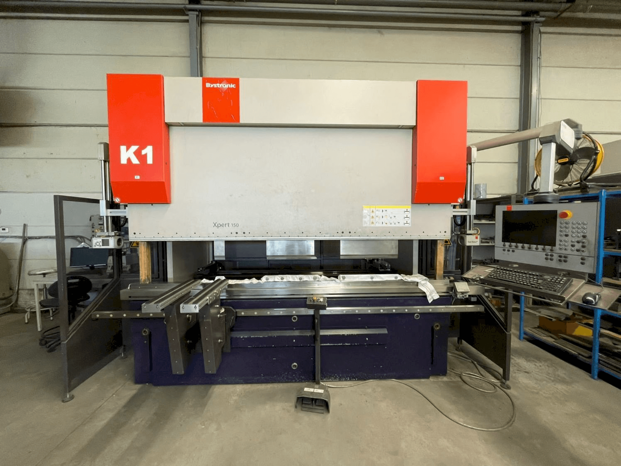 Mašīnas Bystronic Xpert 150 x 3100 pretskats