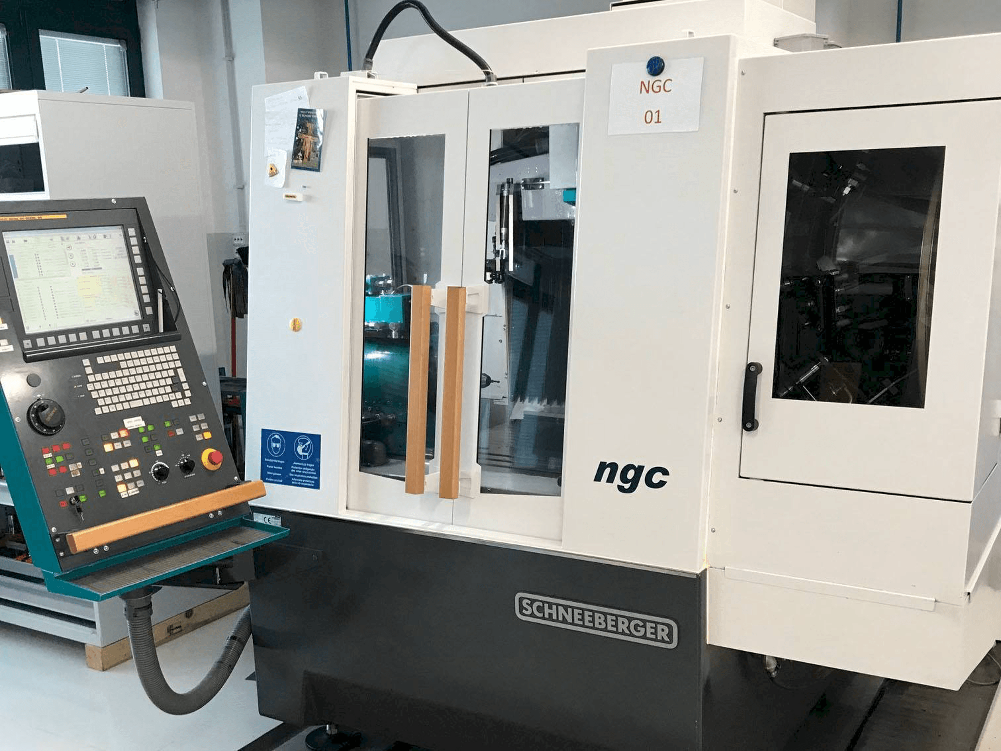 Mašīnas Schneeberger NGC pretskats