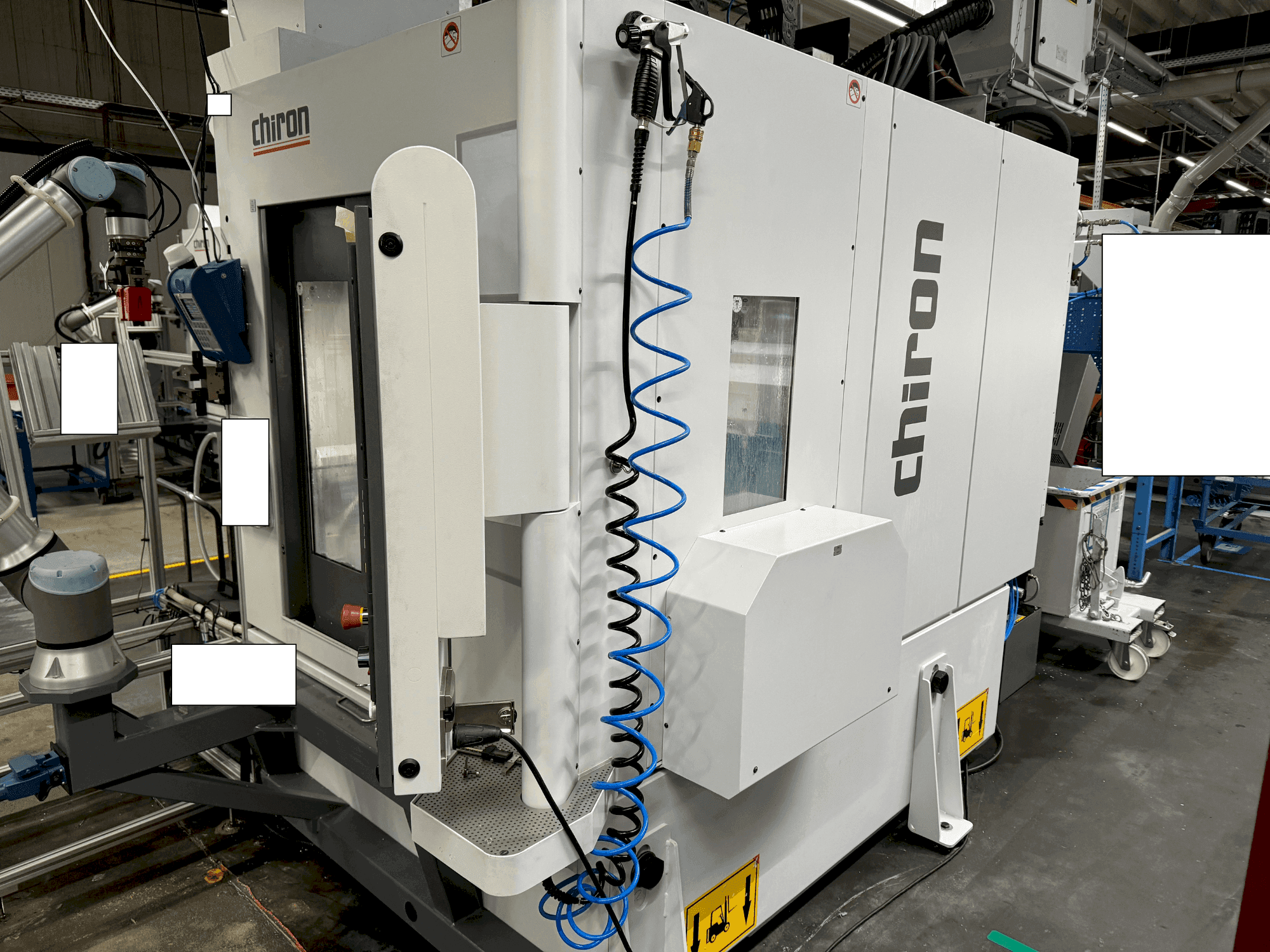 Mašīnas CHIRON FZ12 FX pretskats