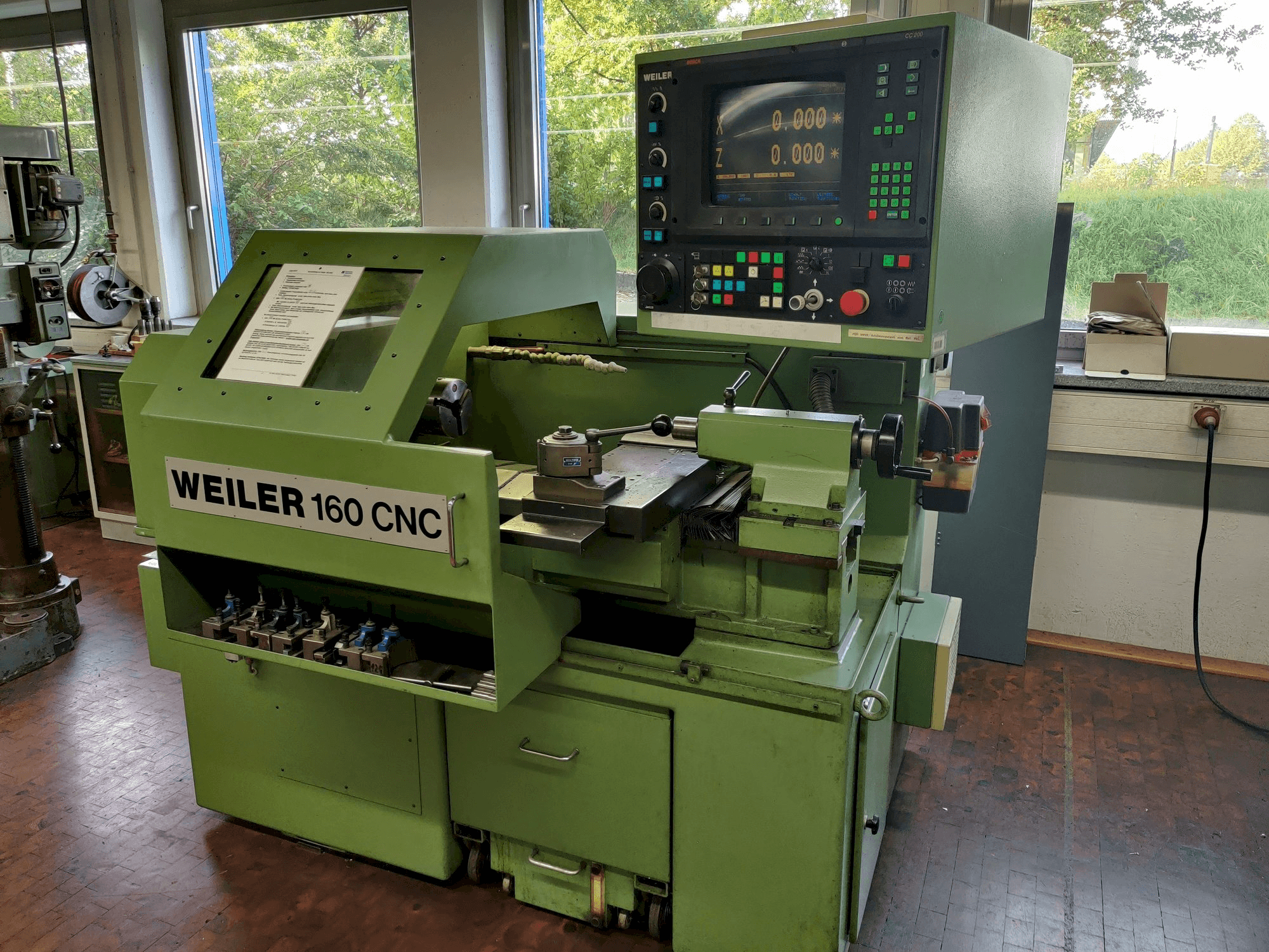 Mašīnas Weiler 160 CNC pretskats