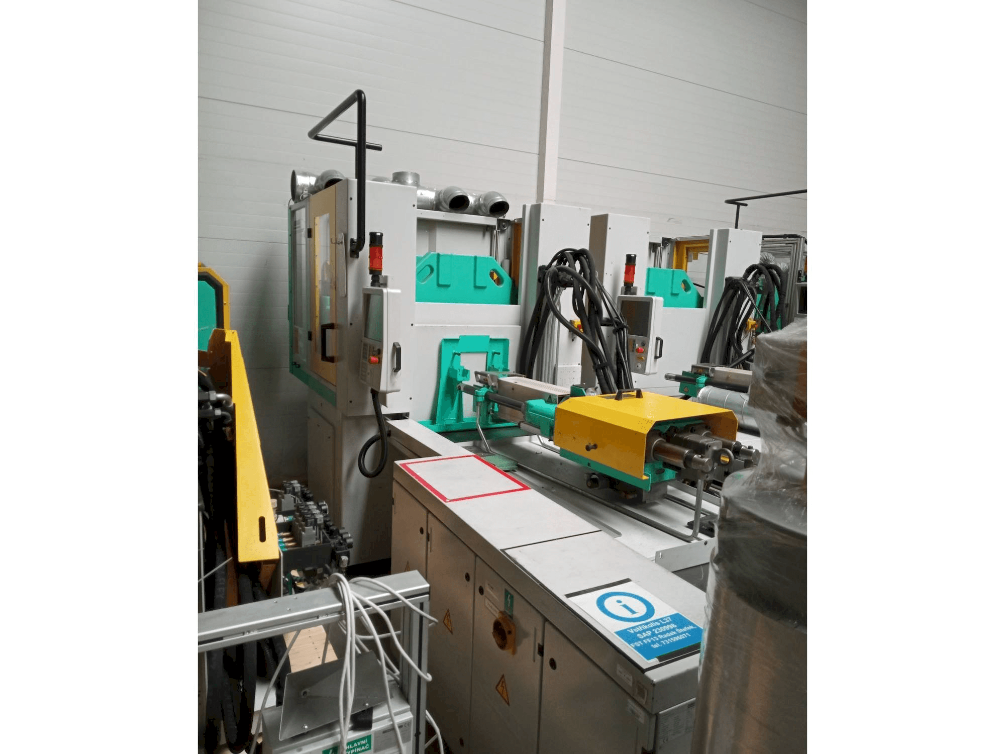 Mašīnas Arburg Allrounder 1200T-800-150 pretskats