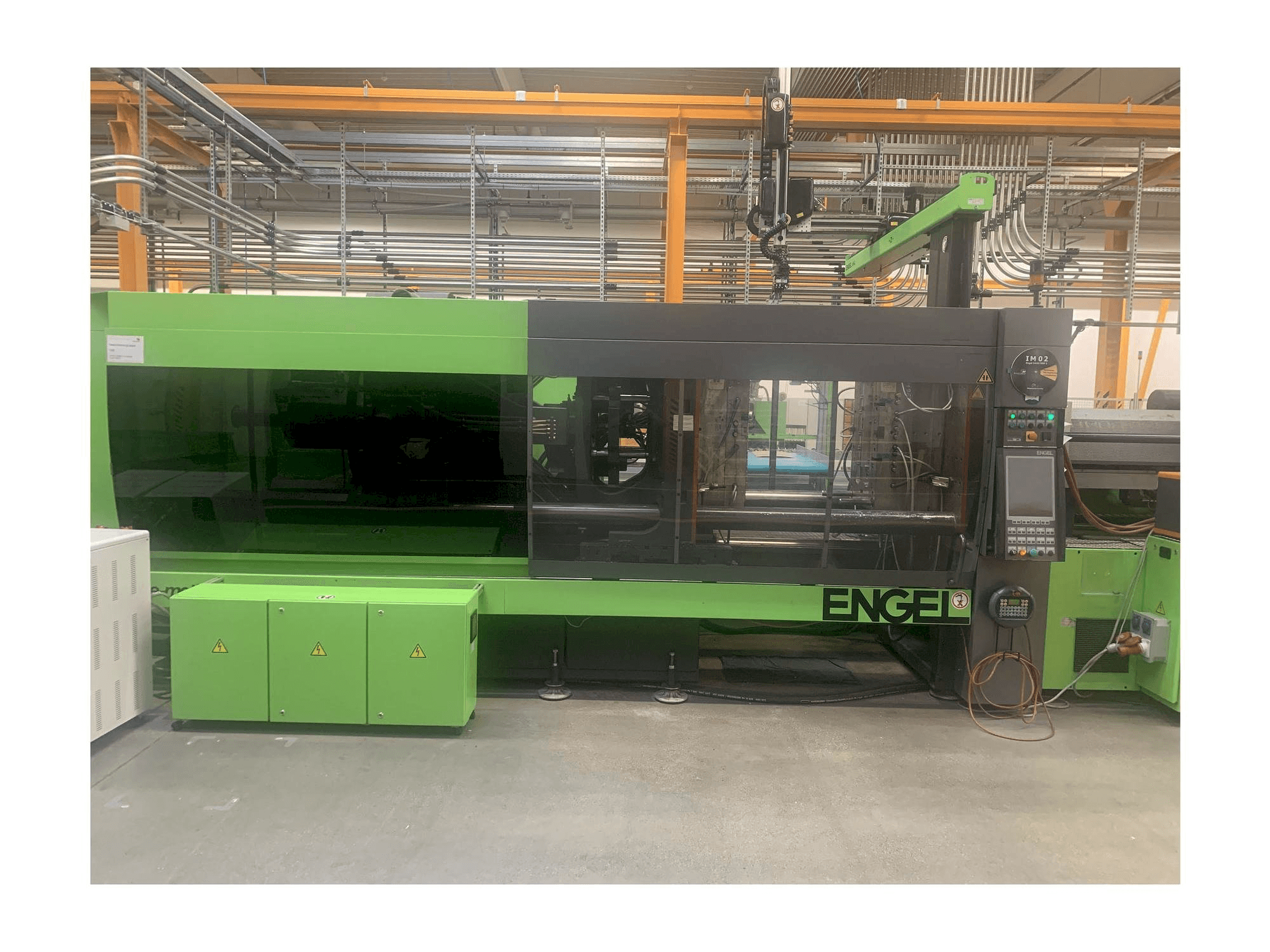 Mašīnas Engel e-motion 5440/500 T pretskats