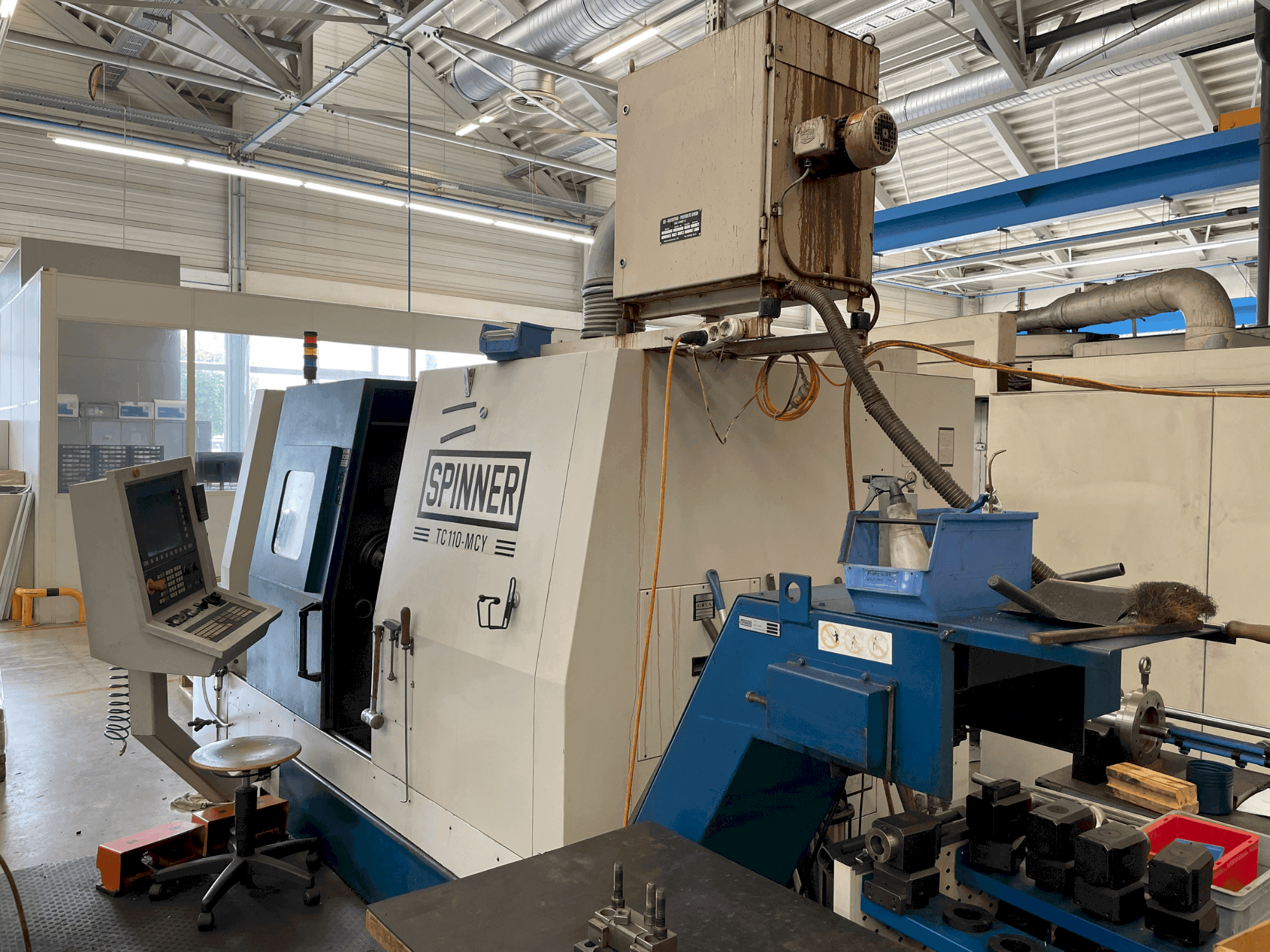 Mašīnas SPINNER TC 110 pretskats