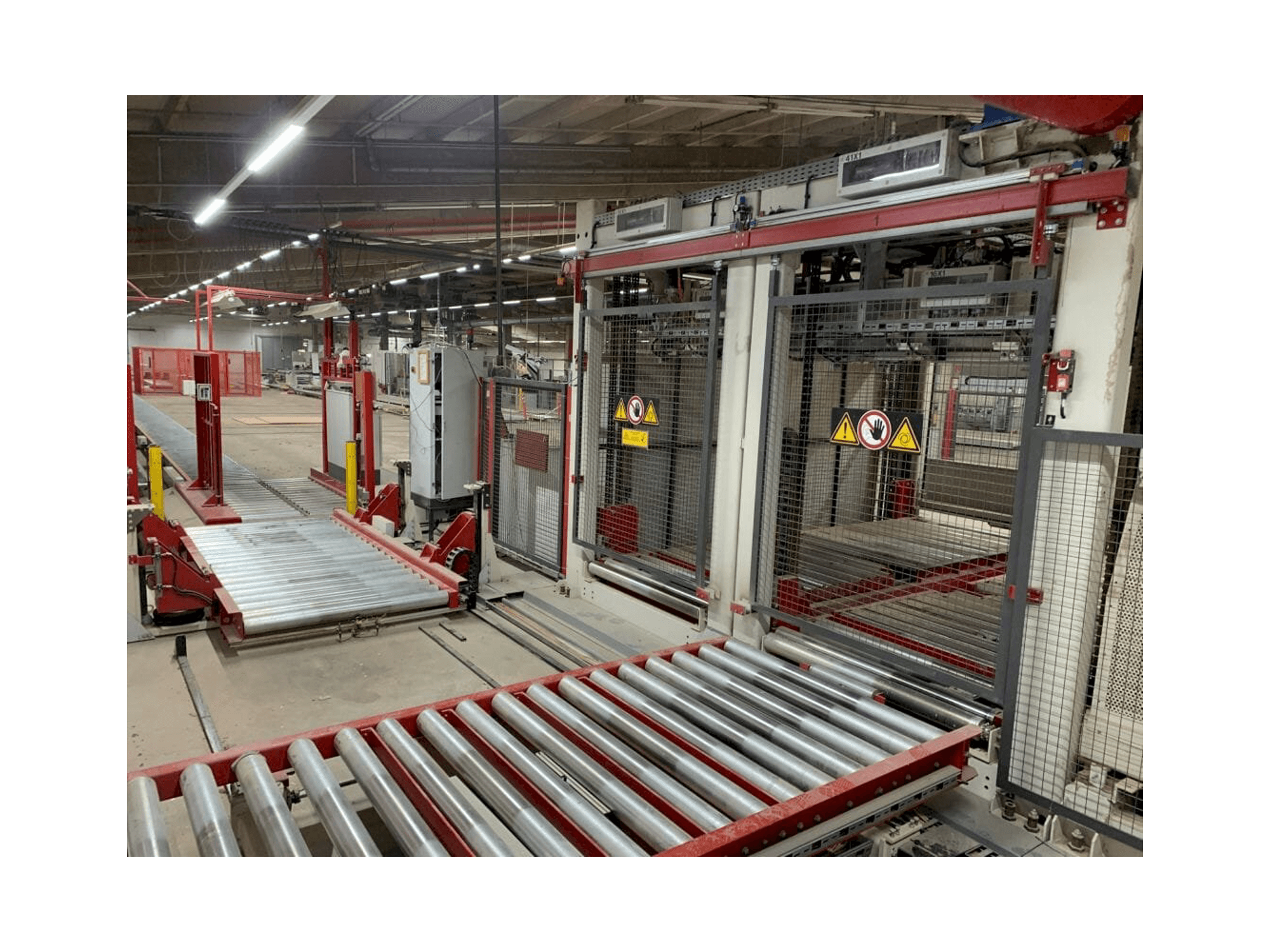 Mašīnas IMA AM33 - 3000 /1300 Systems pretskats