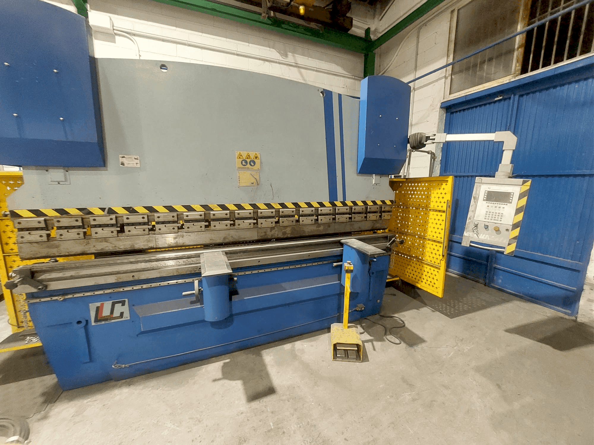 Mašīnas FEYSAMA LLC PH 125/3200 pretskats