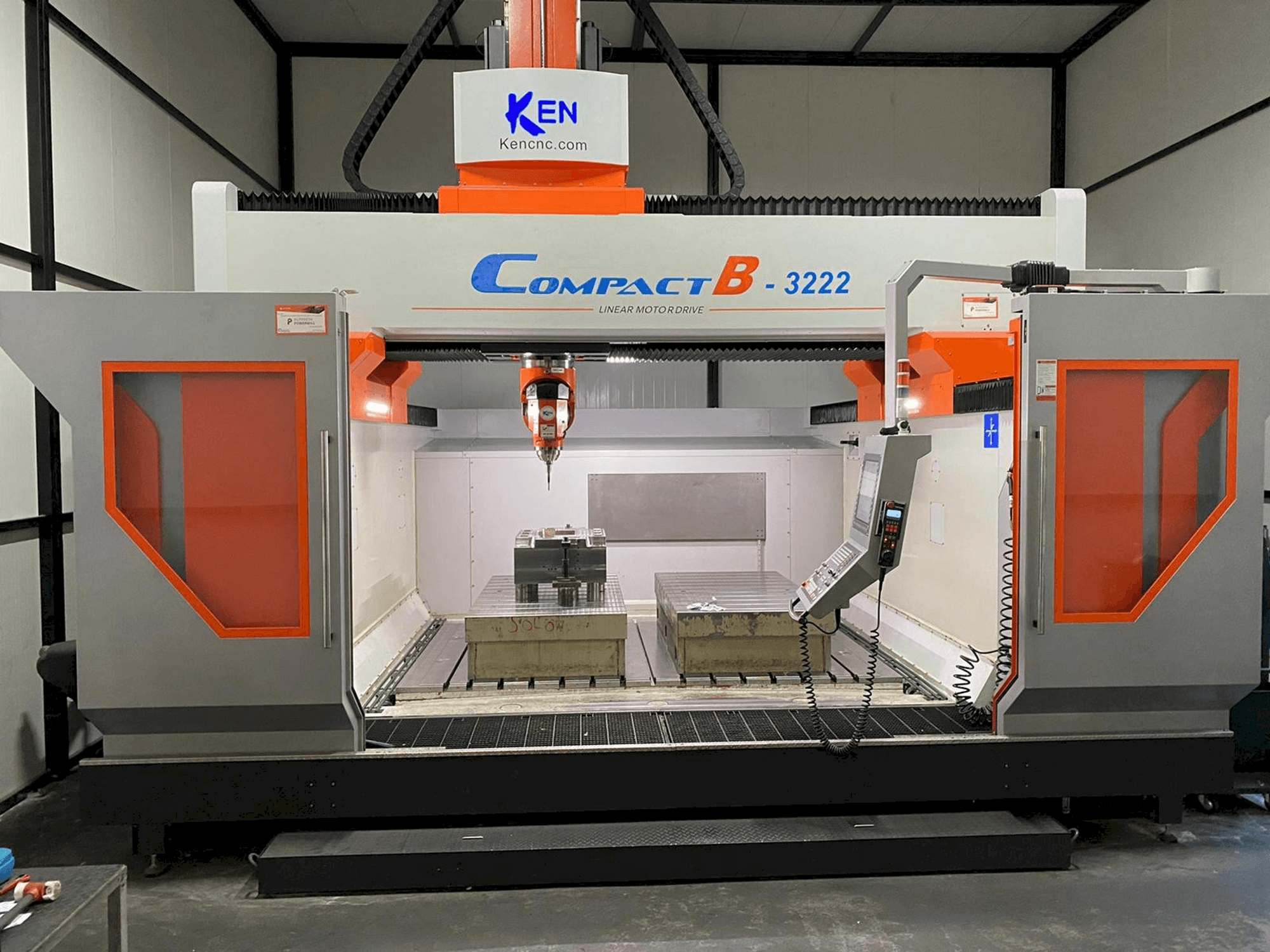 Mašīnas KEN COMPACT B 3222 pretskats