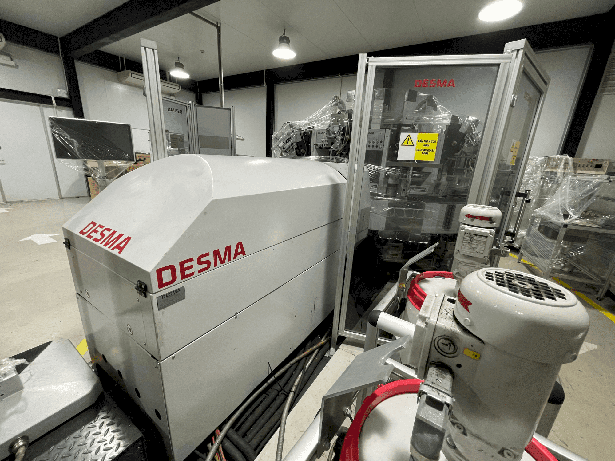 Mašīnas Kloeckner Desma PU D522/12-LDI pretskats