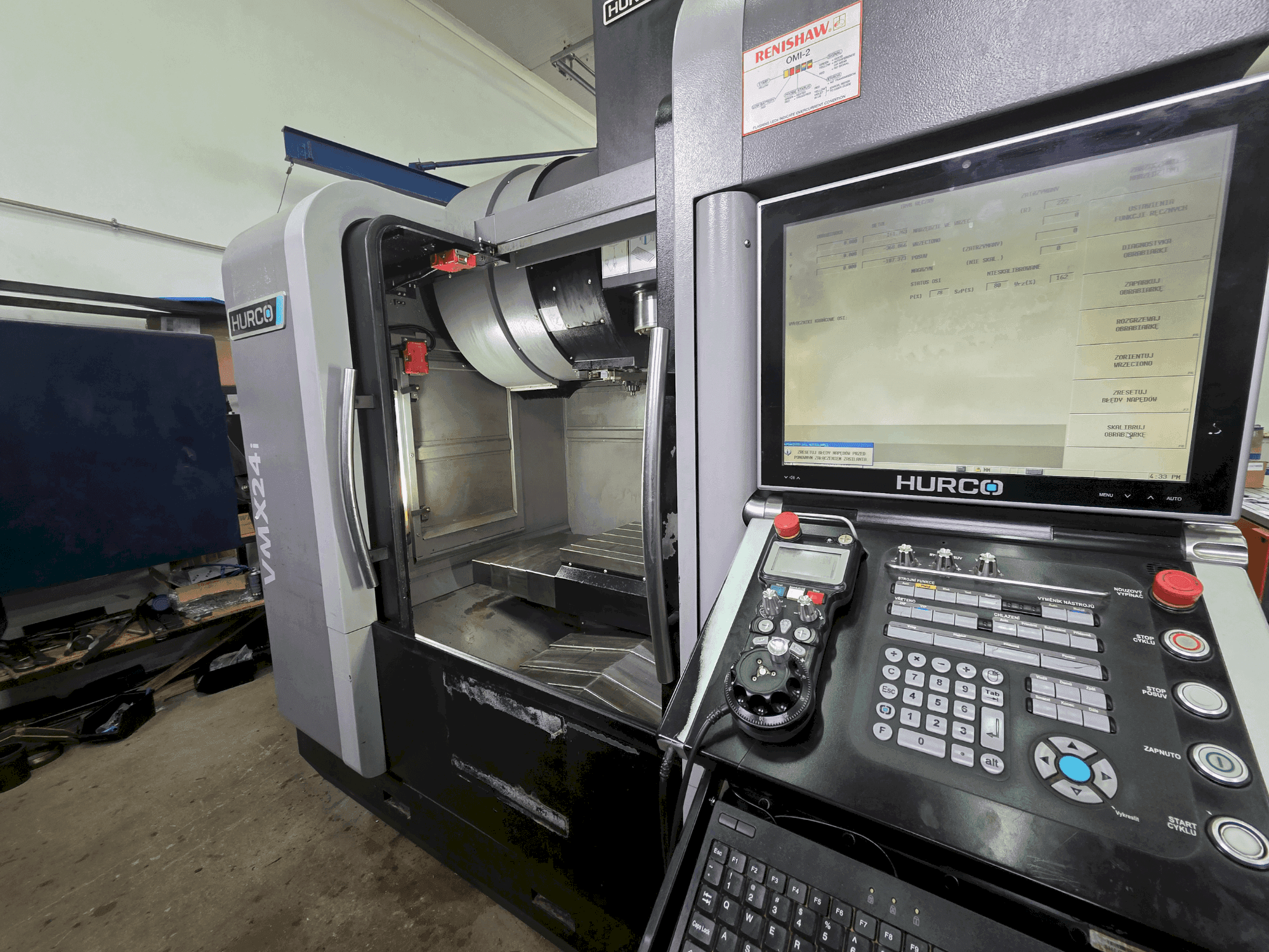 Mašīnas Hurco VMX 24i pretskats