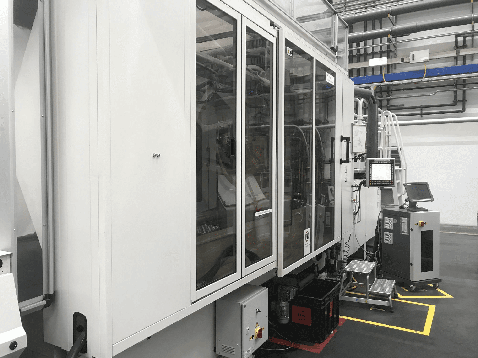 Mašīnas Husky H500 RS 65/60 kreisās malas skats