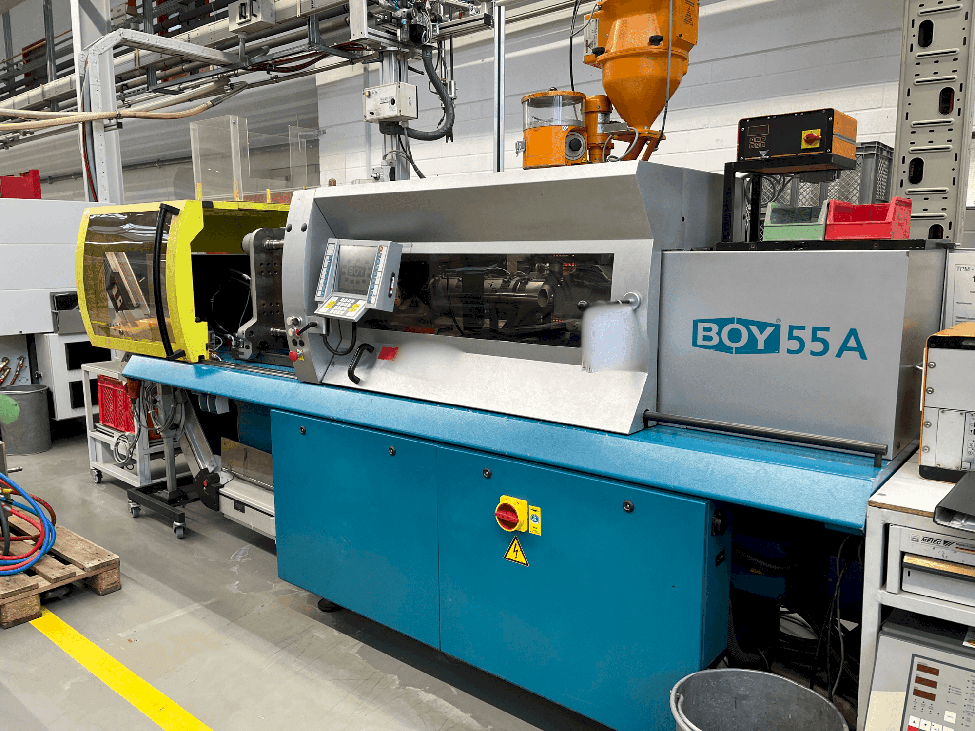 Mašīnas BOY 55A pretskats