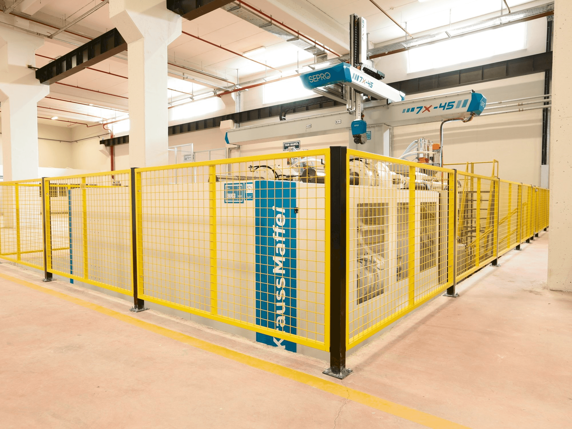 Mašīnas Krauss Maffei 1300/8100 MX pretskats