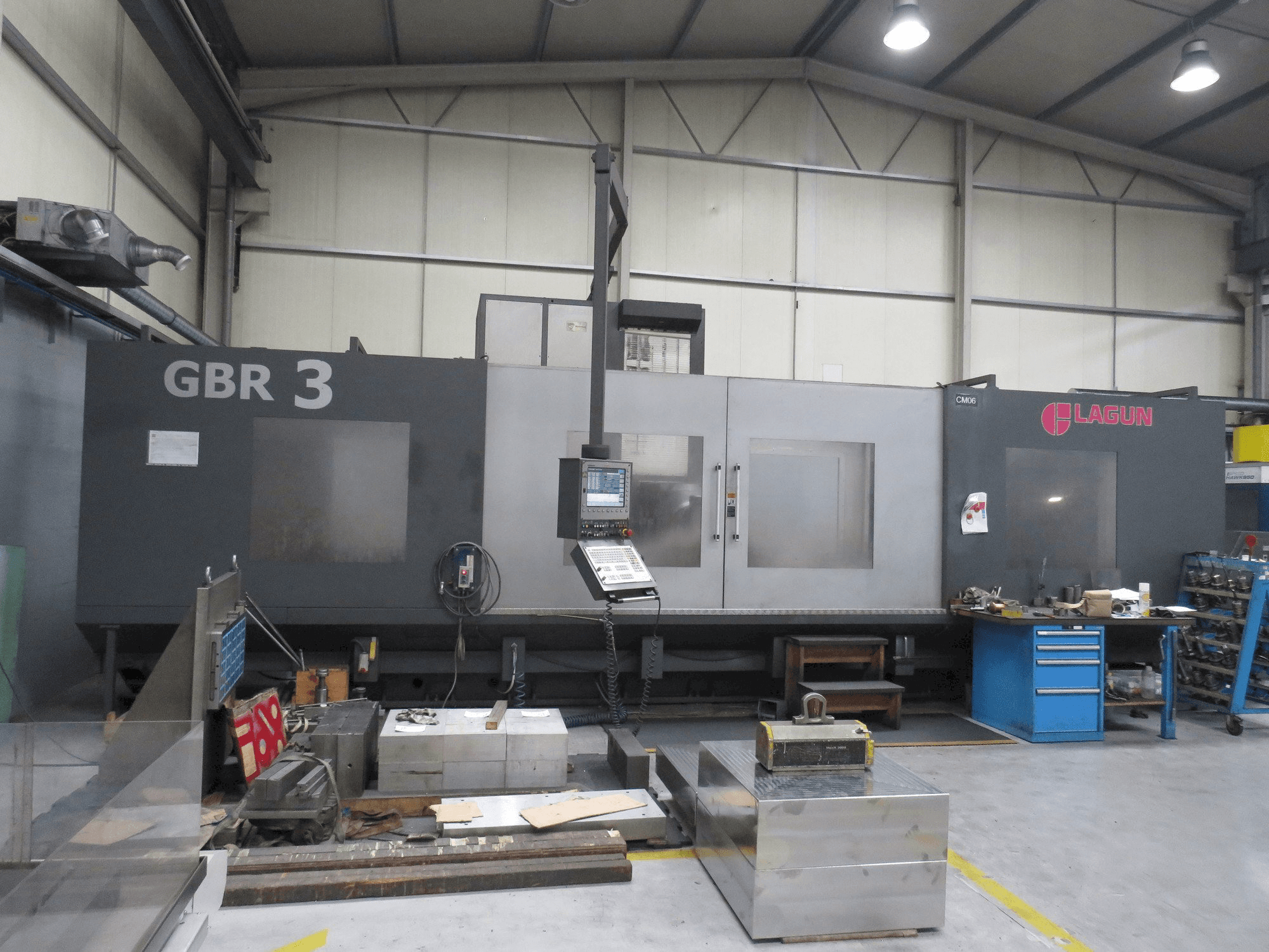 Mašīnas LAGUN GBR3 pretskats