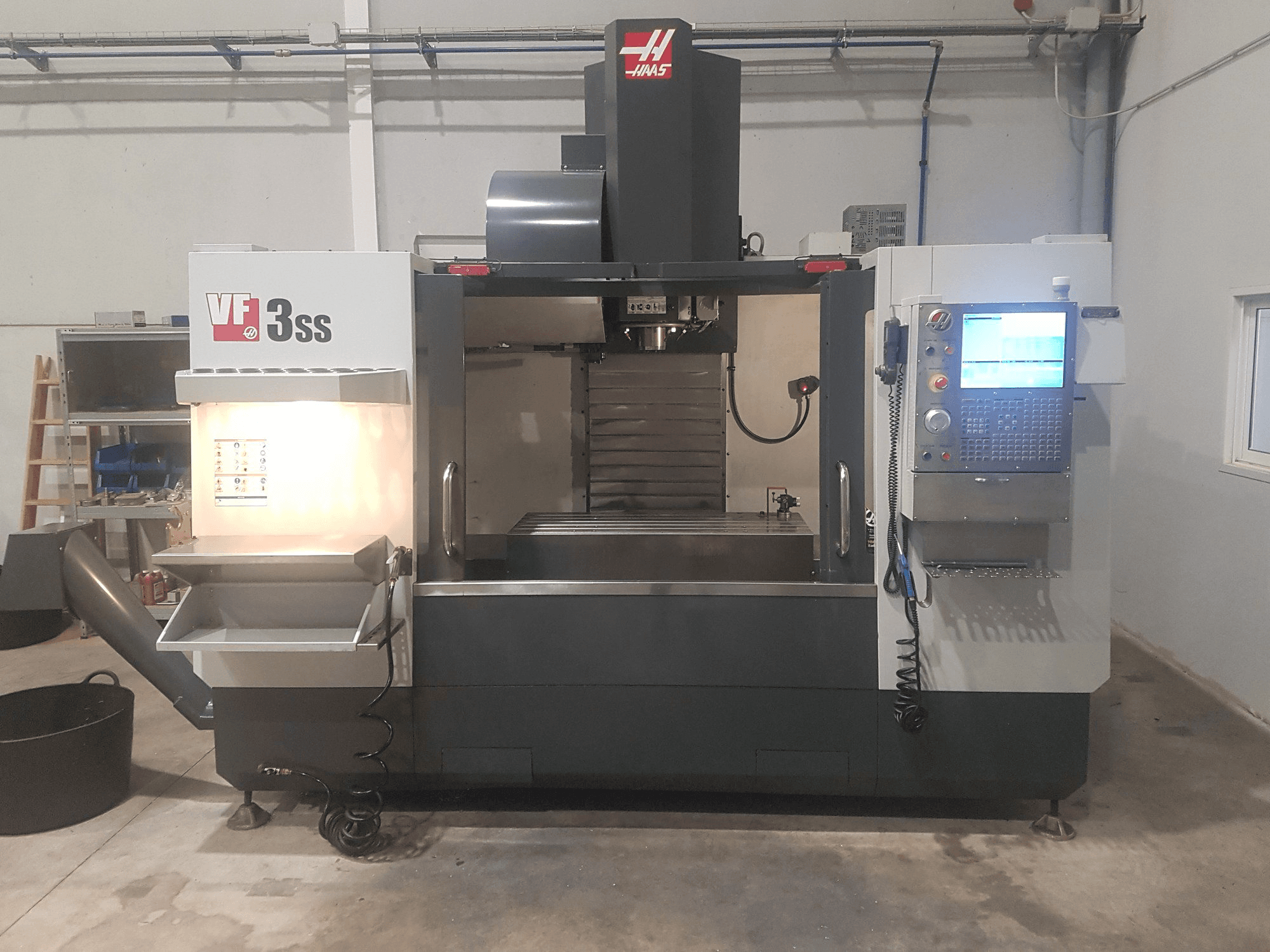Mašīnas HAAS VF- 3SS pretskats