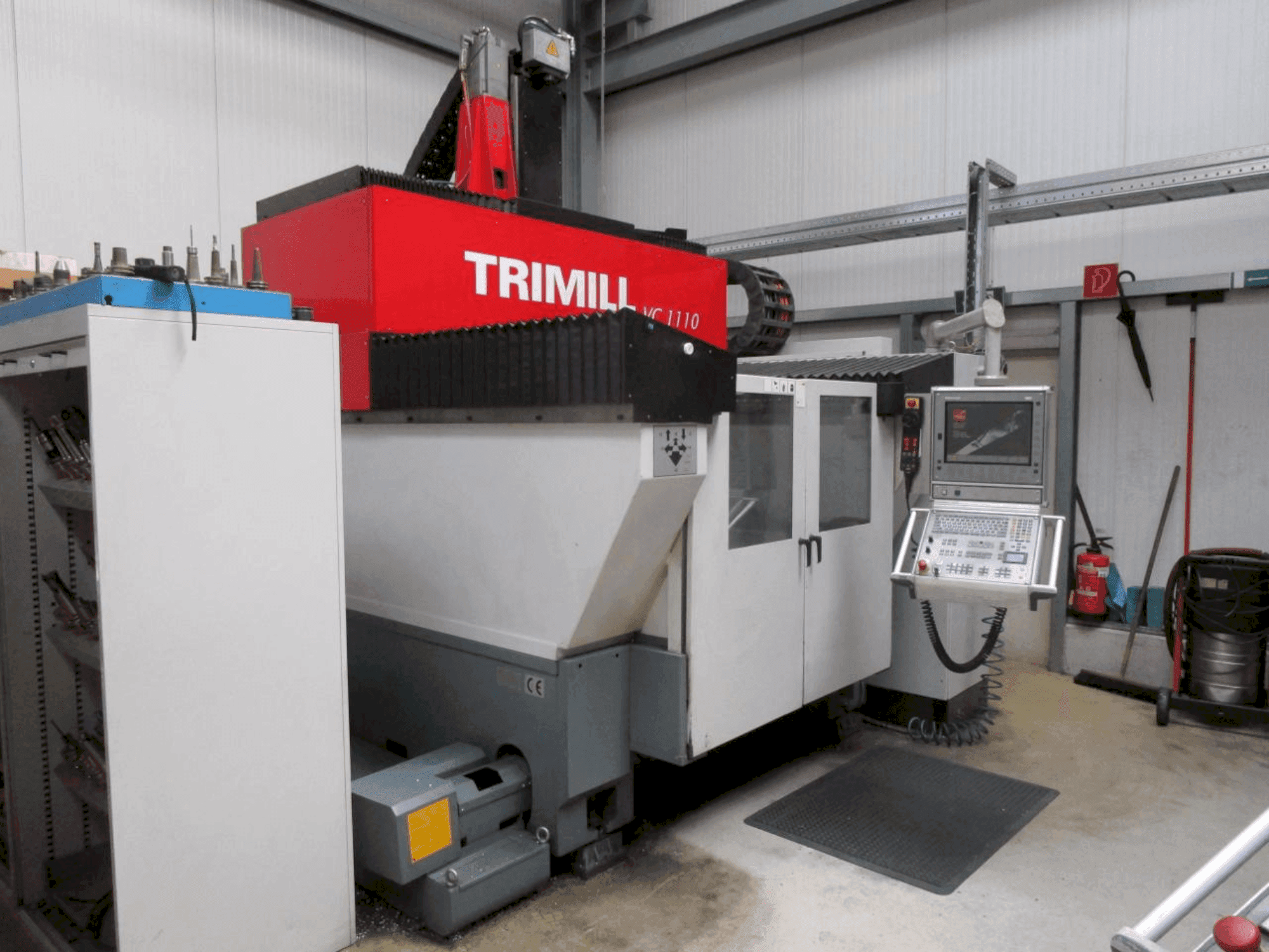 Mašīnas TRIMILL VC1110 pretskats