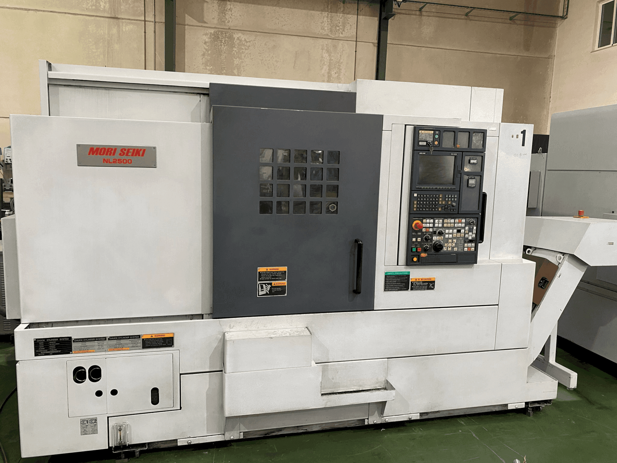 Mašīnas MORI SEIKI NL 2500 SY (2007) pretskats