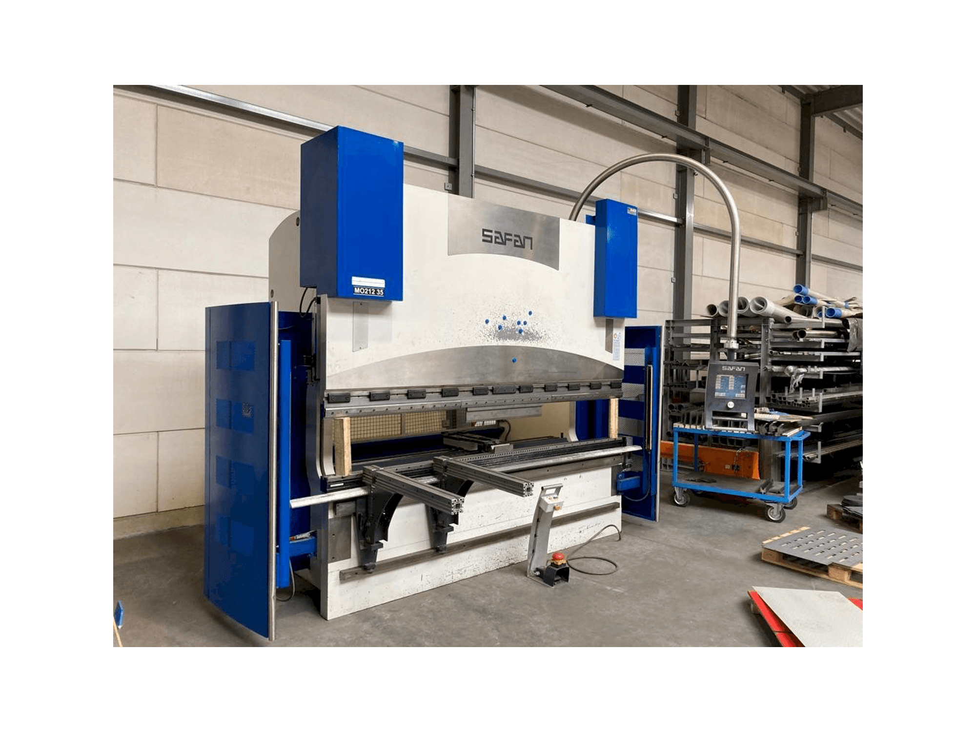 Mašīnas Safan CNCL-K 170-3100 TS 2 pretskats