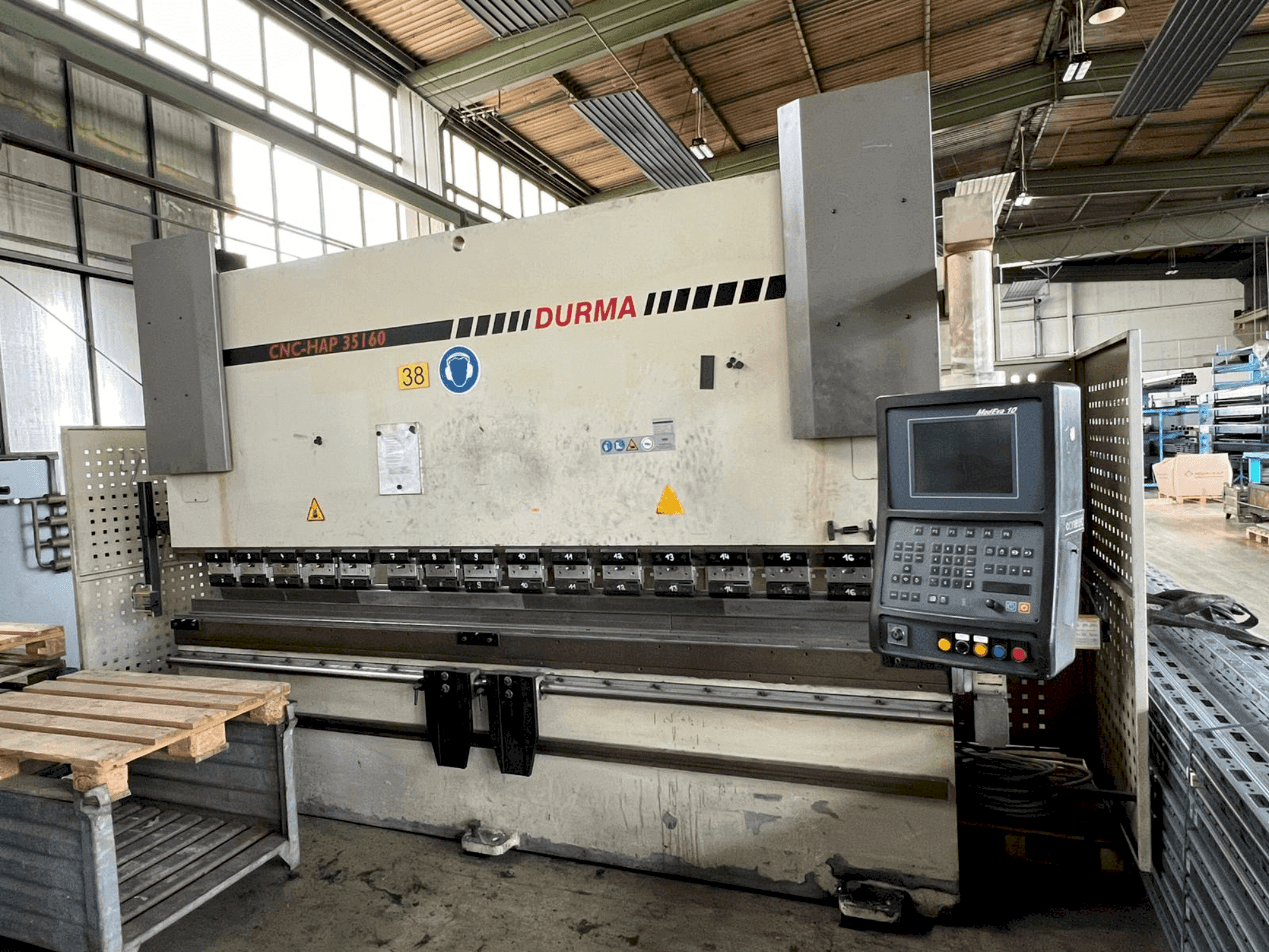 Mašīnas Durma CNC HAP 35160 pretskats