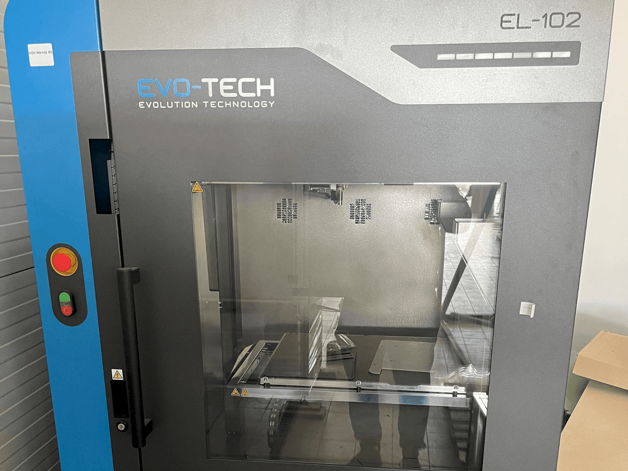 Mašīnas EVO-tech EL-102 V2 pretskats
