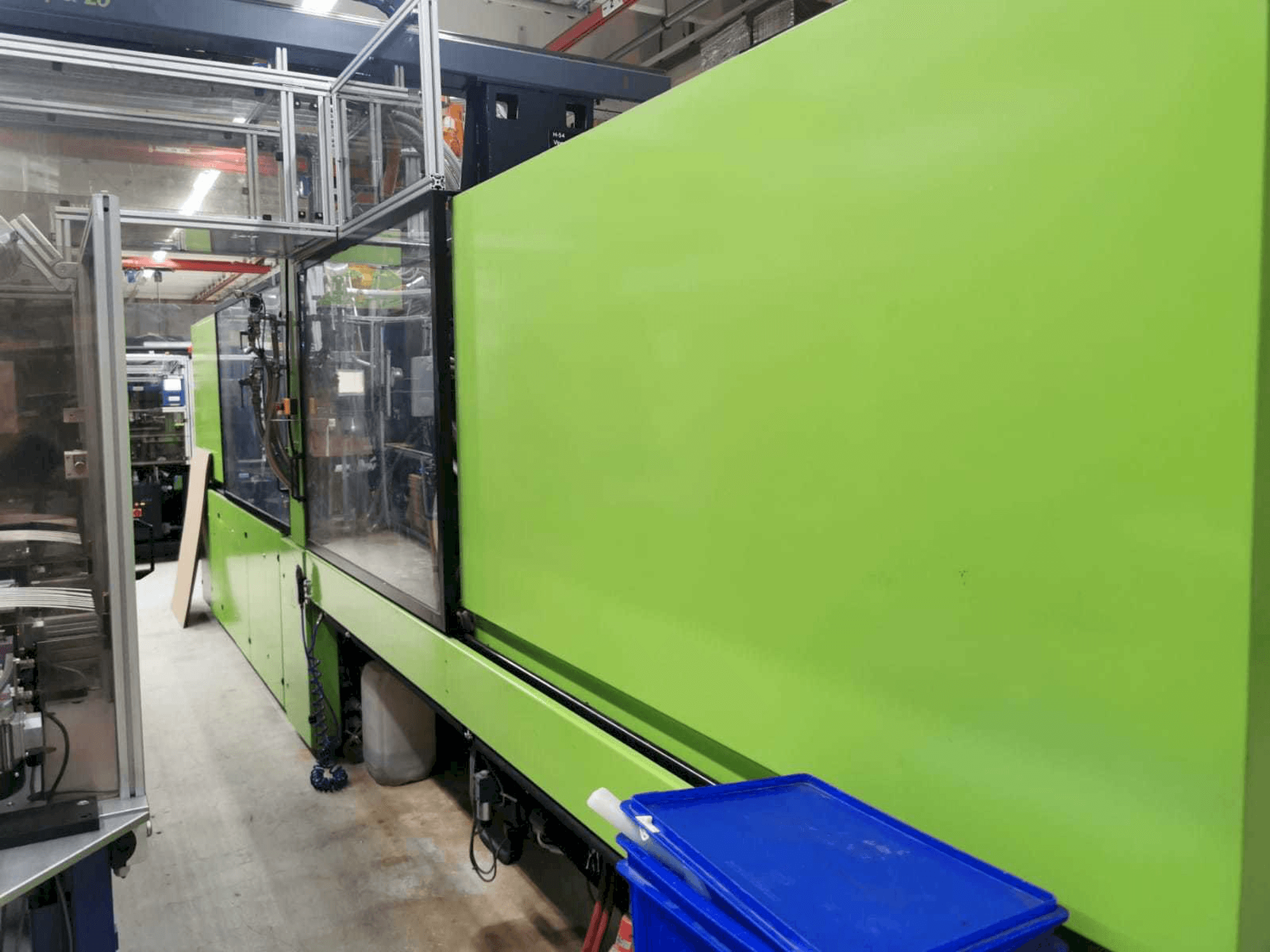 Mašīnas Engel ES 1800/400 HL labās malas skats