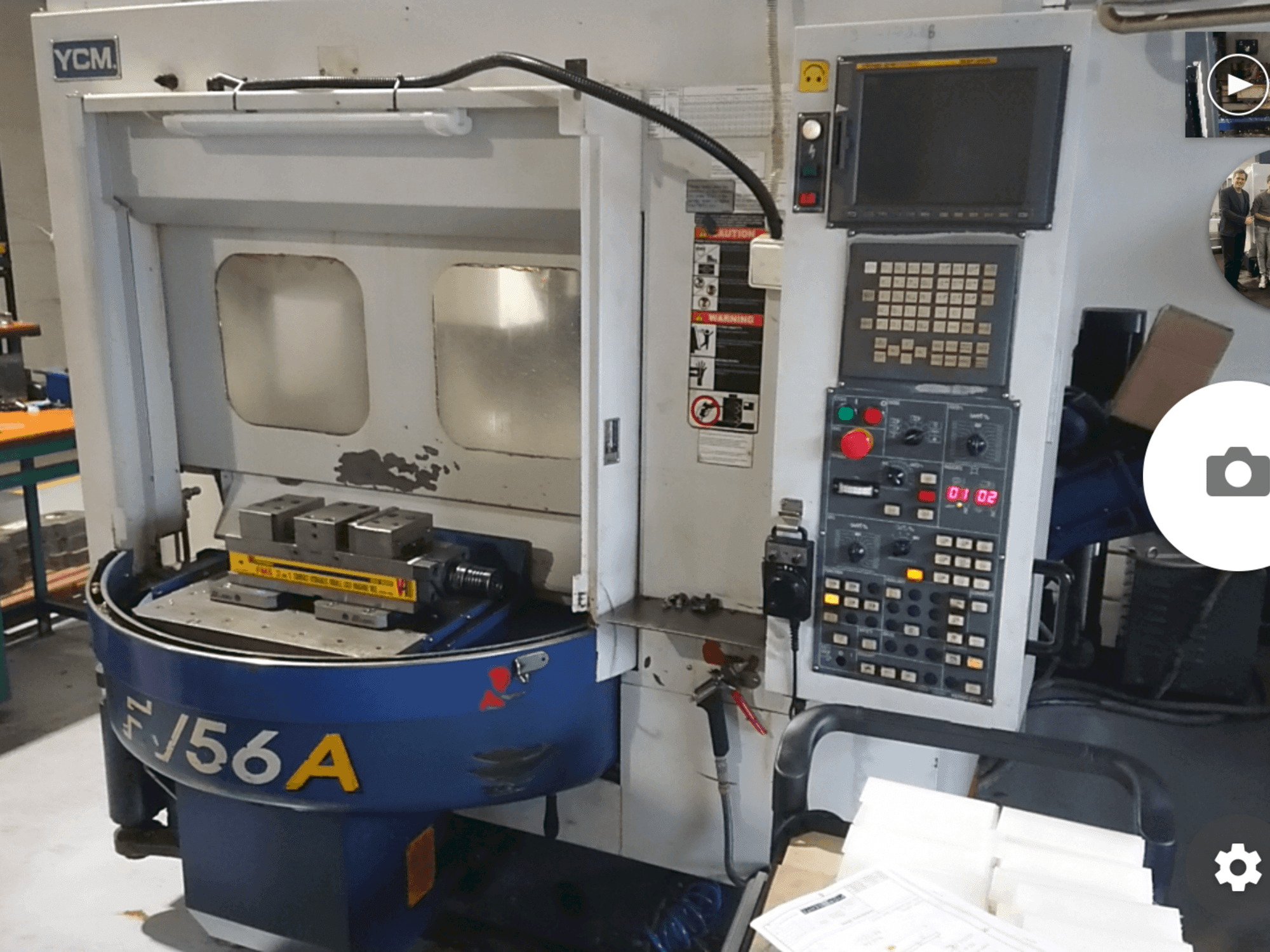 Mašīnas YCM FV56A pretskats