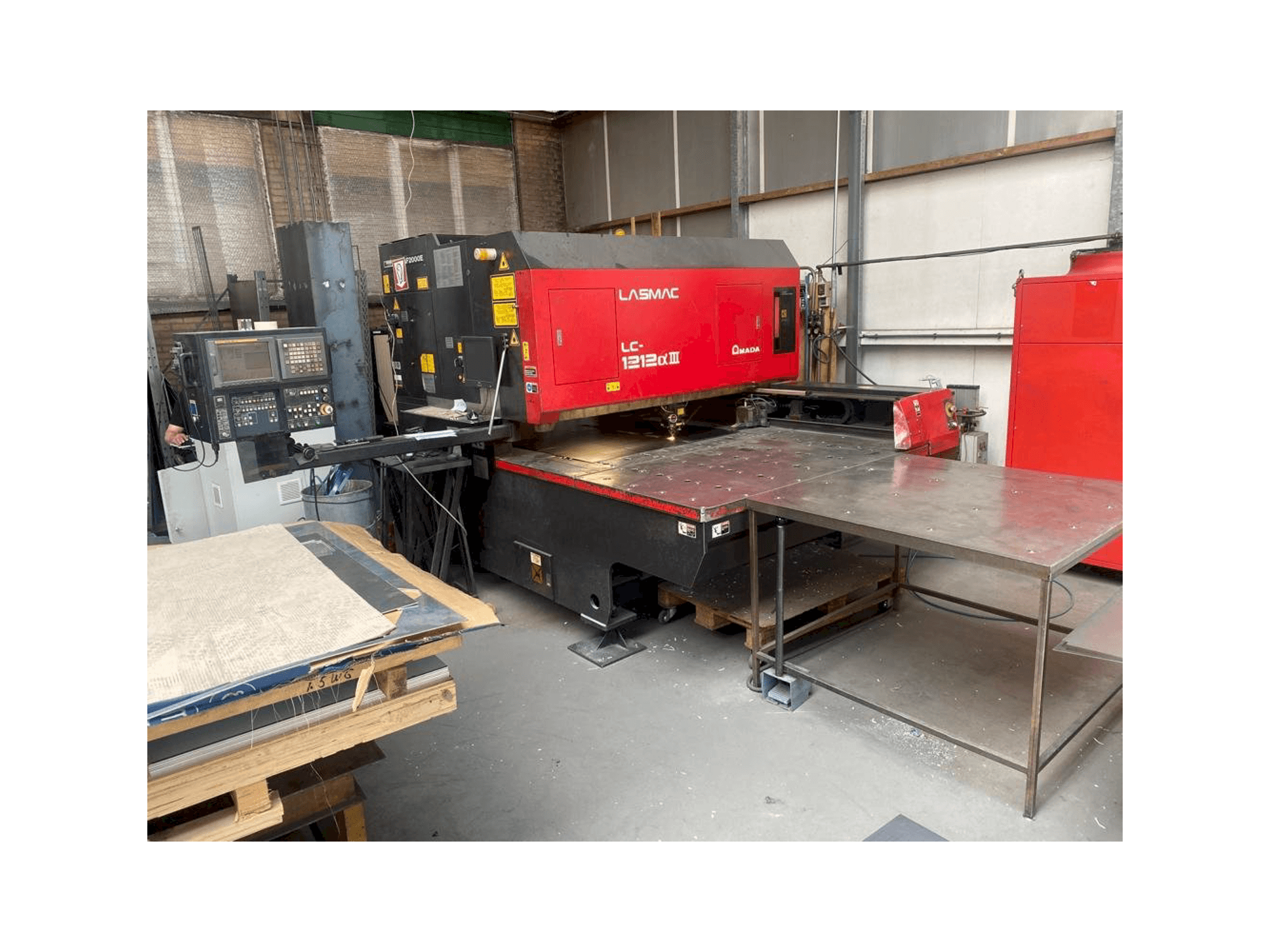 Mašīnas AMADA LC 1212 A3 pretskats
