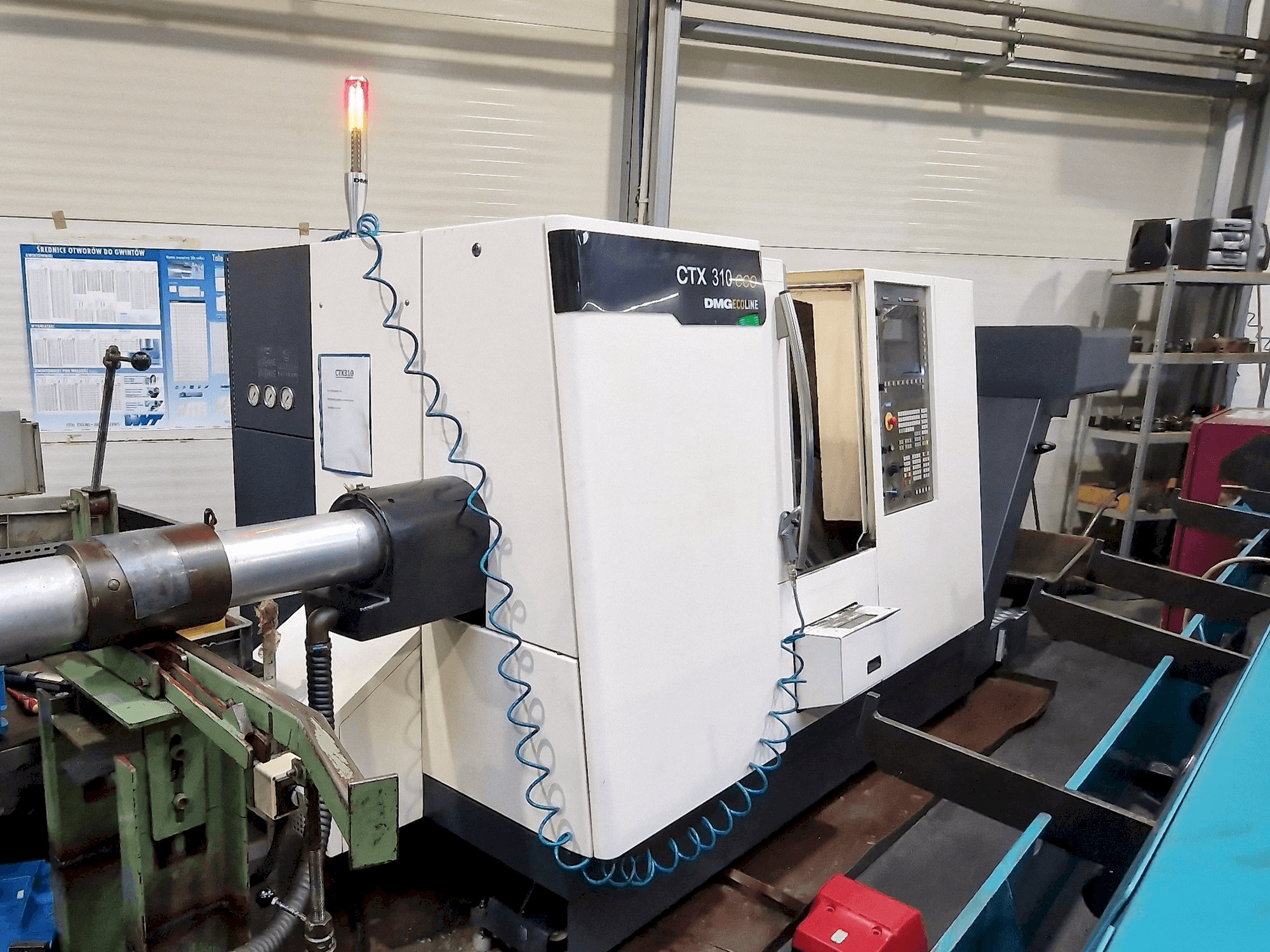 Mašīnas DMG CTX 310 ecoline kreisās malas skats