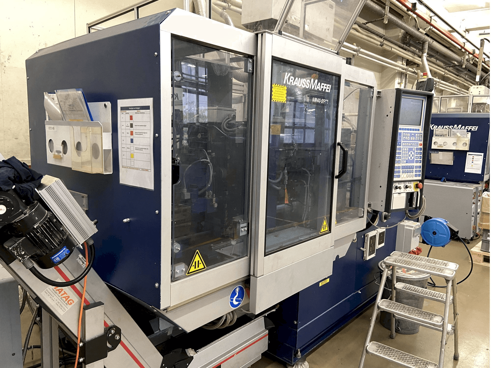 Mašīnas Krauss Maffei 40-55 C2 pretskats