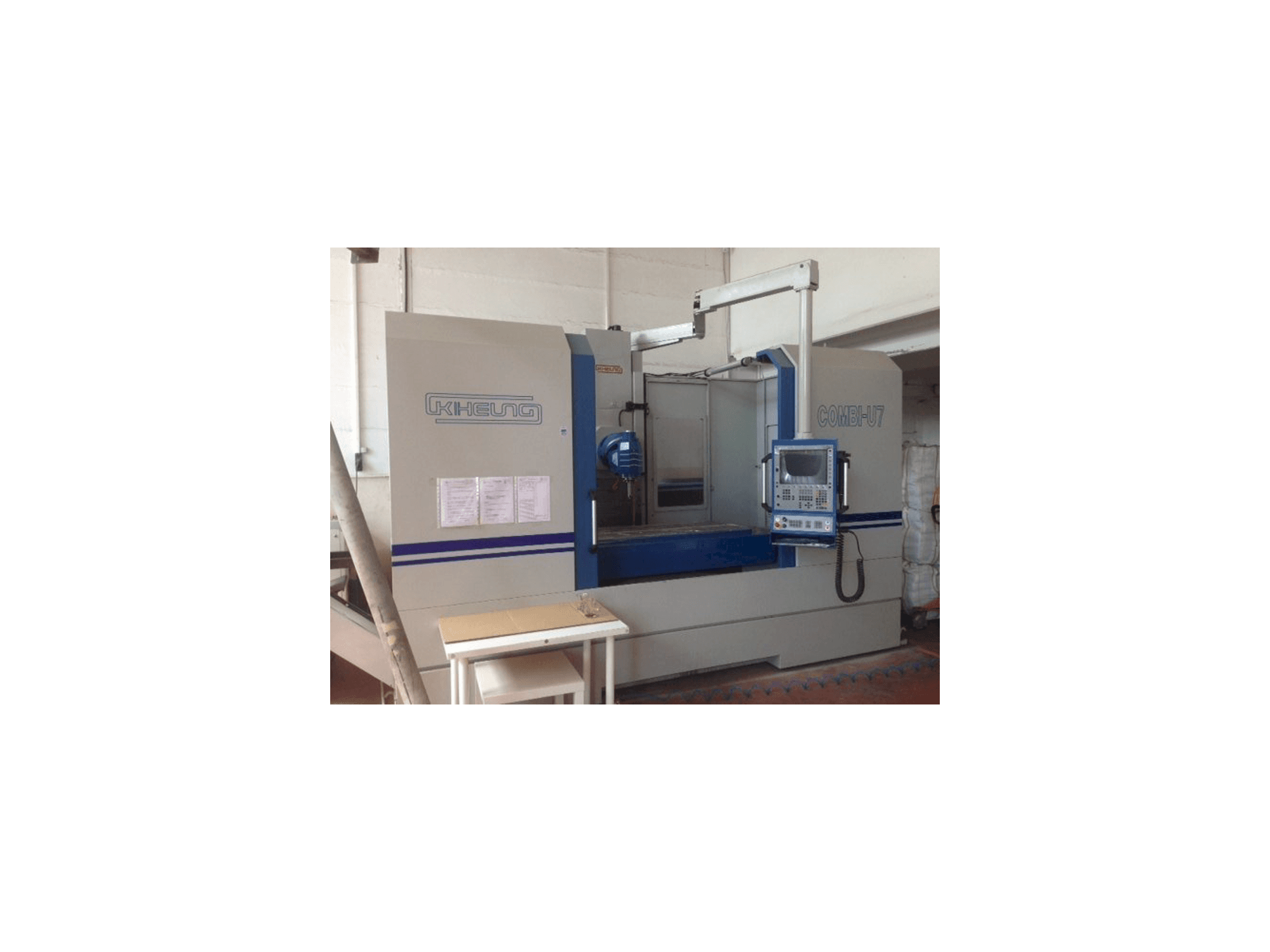 Mašīnas KIHEUNG COMBI U7 pretskats