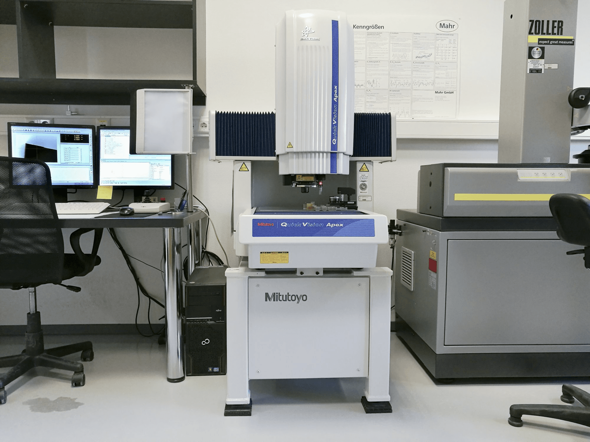 Mašīnas Mitutoyo QVT1-X302PIL-C pretskats