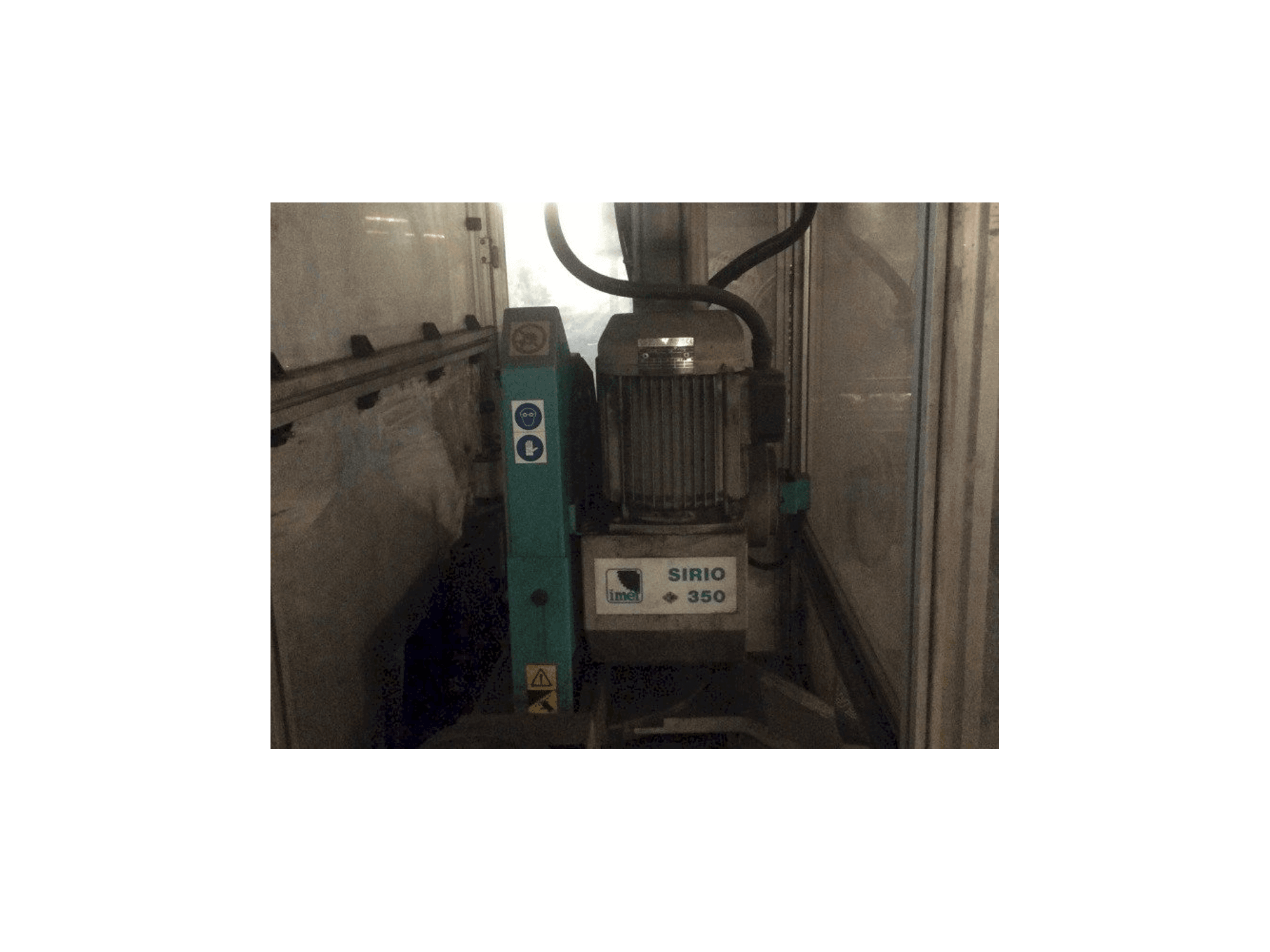 Mašīnas Imet Sirio 350 AF-E kreisās malas skats