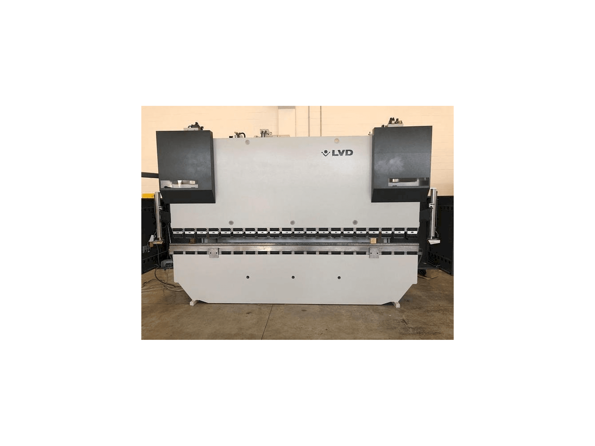 Mašīnas LVD PPEB 170/40 pretskats