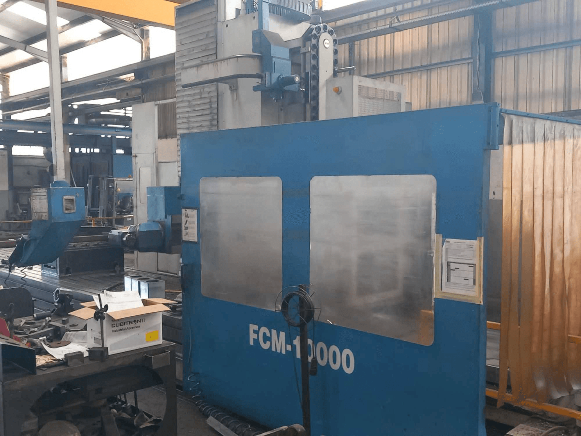 Mašīnas CME FCM-10000 pretskats