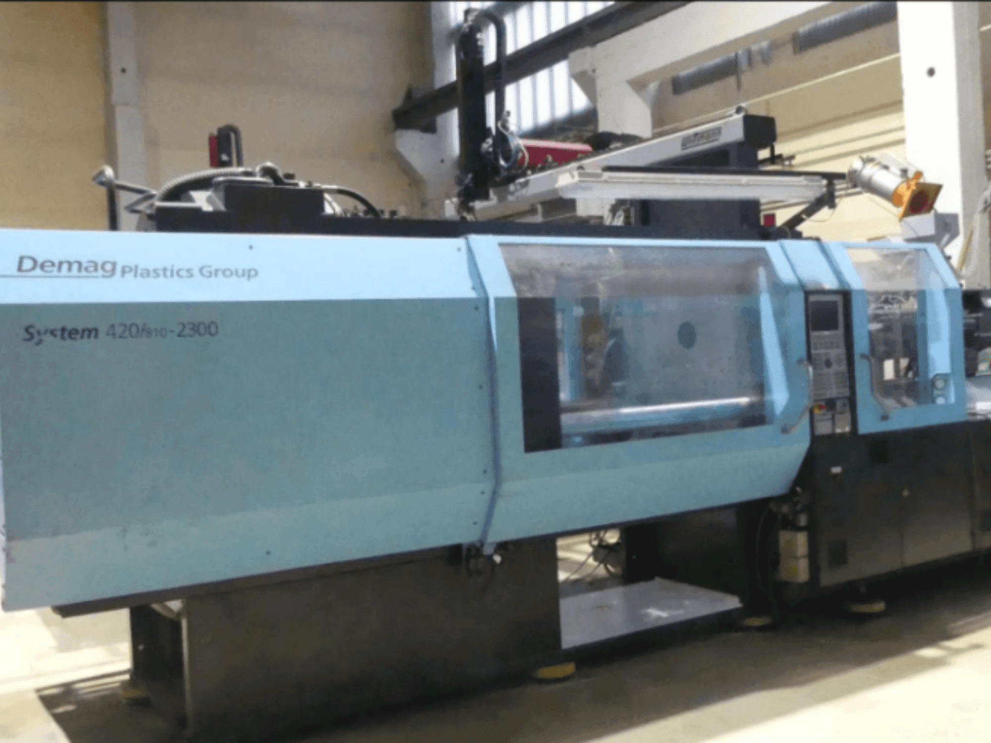 Mašīnas DEMAG Ergotech 420/810-2300 pretskats