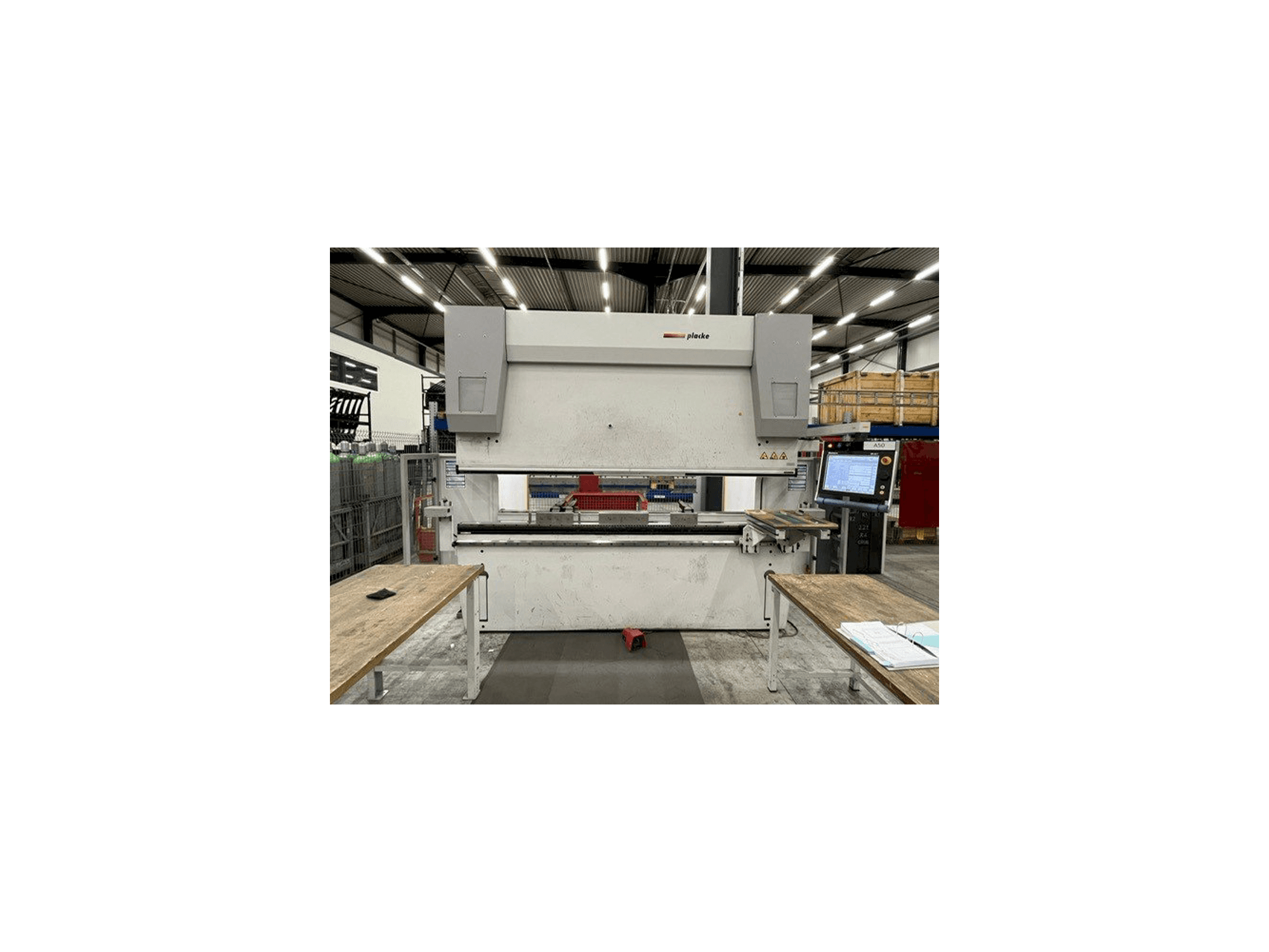 Mašīnas PLACKE HQPB P595 pretskats