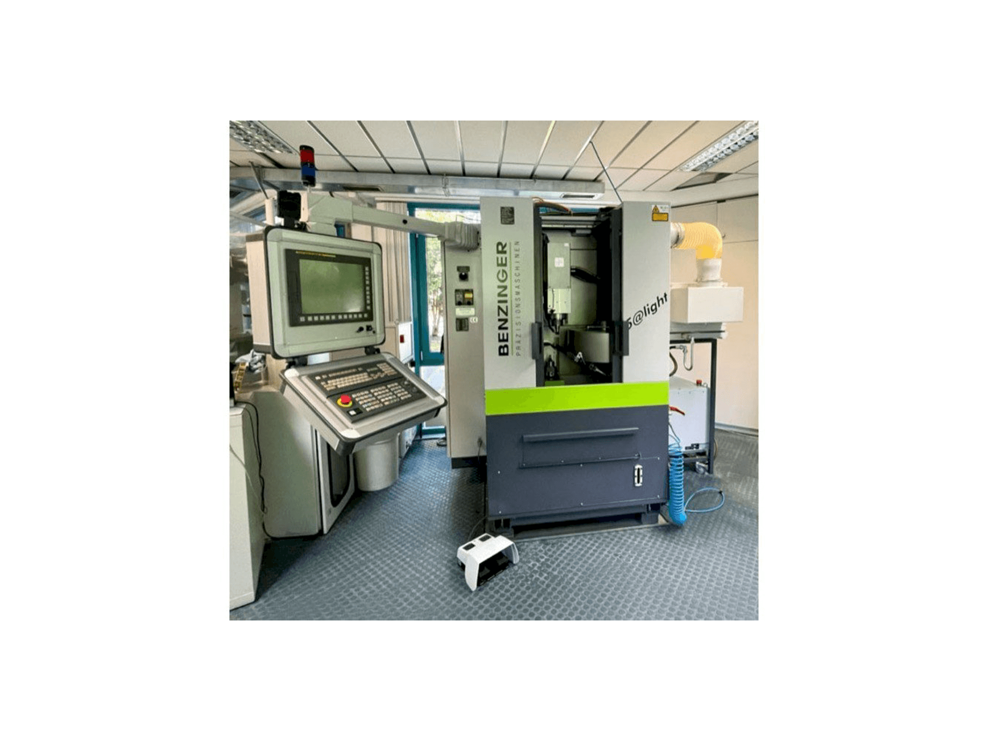 Mašīnas Benzinger 5@light pretskats