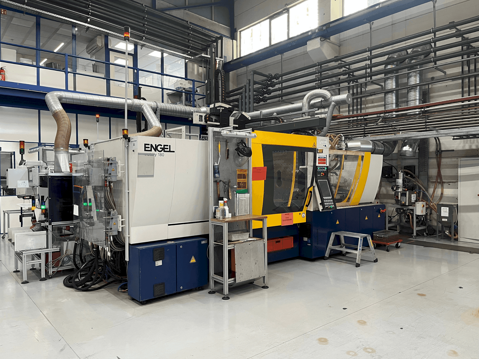 Mašīnas Engel Victory 200H/60W/180 combi + Viper 40 pretskats