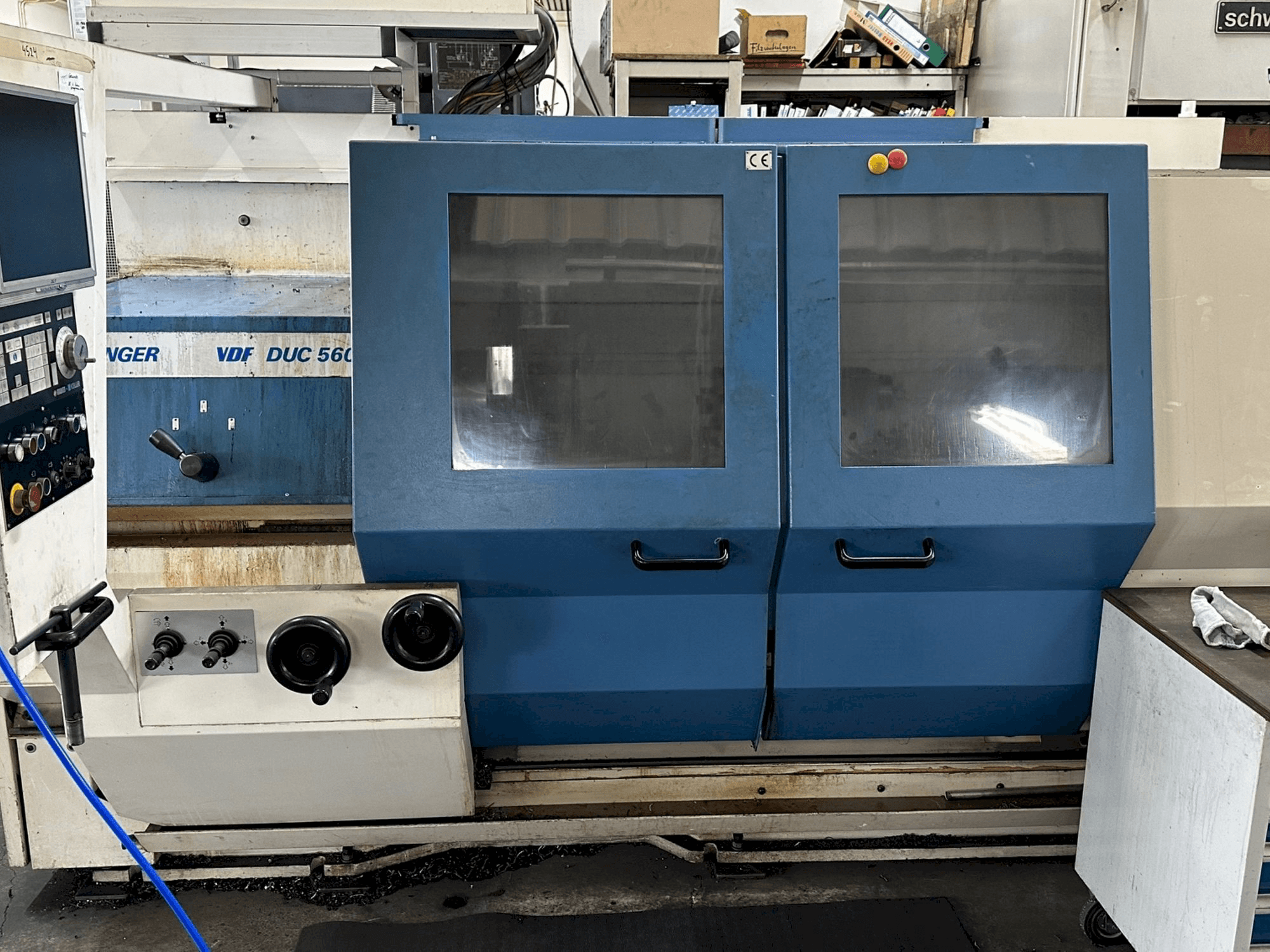 Mašīnas BOEHRINGER DUC 560 pretskats